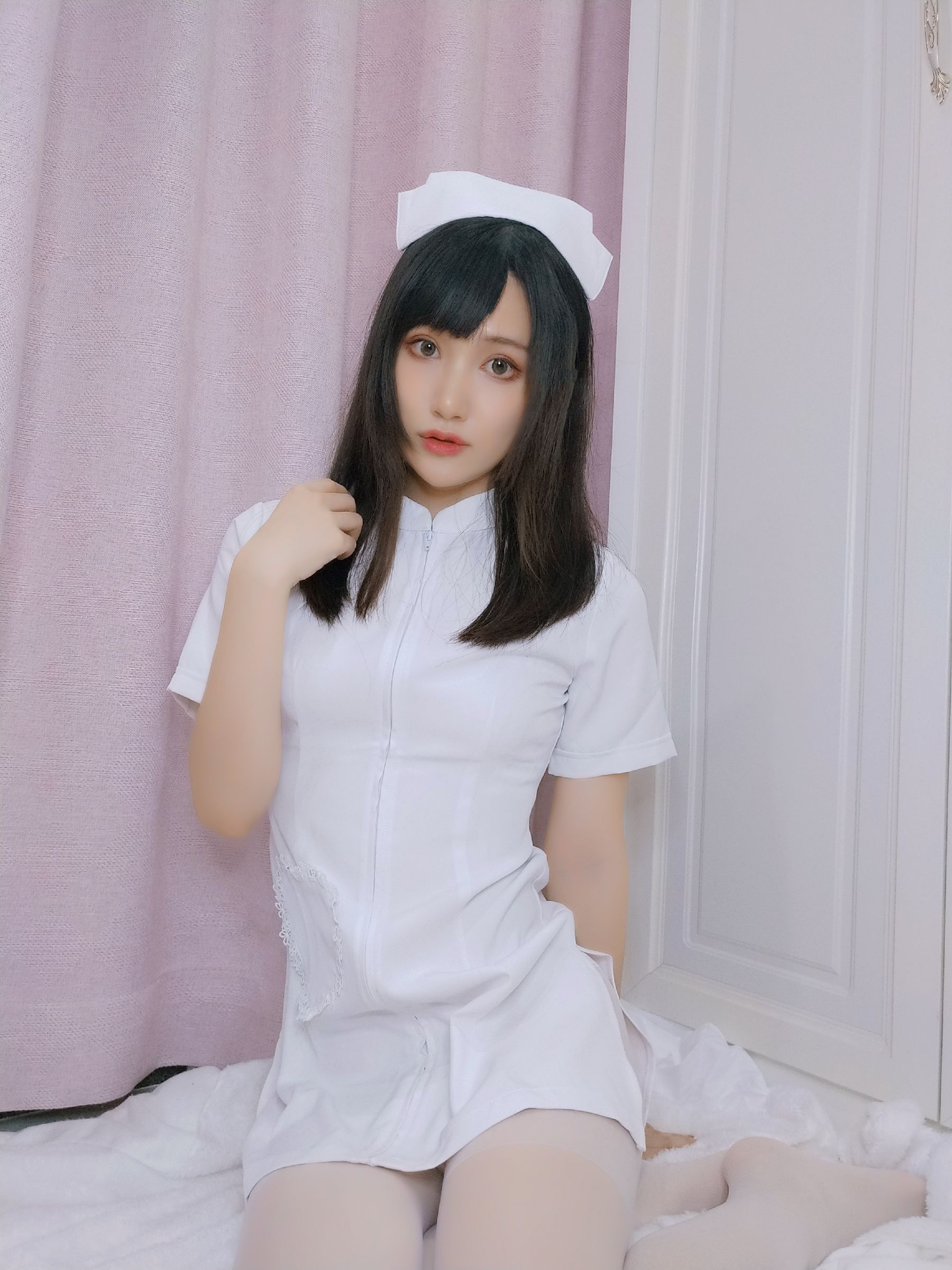 木之本果 – 看护妇 [12P]