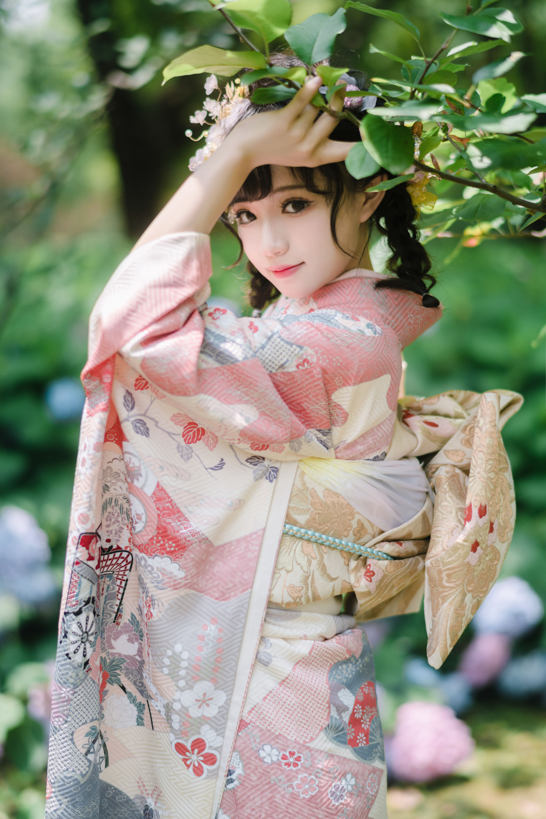 花柒Hana – 绣球花和服 [18P]