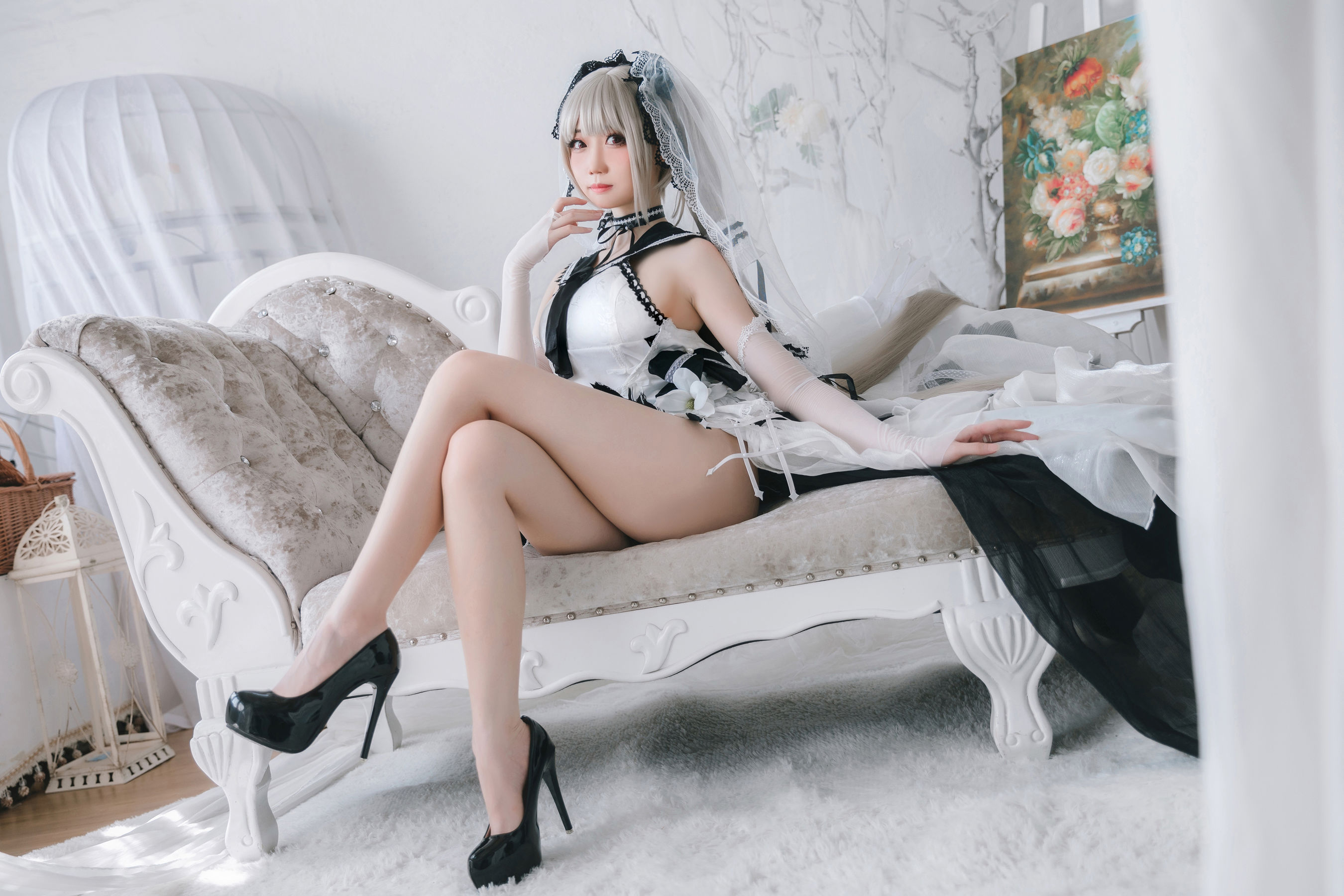 焖焖碳 – 可畏礼服 [33P]