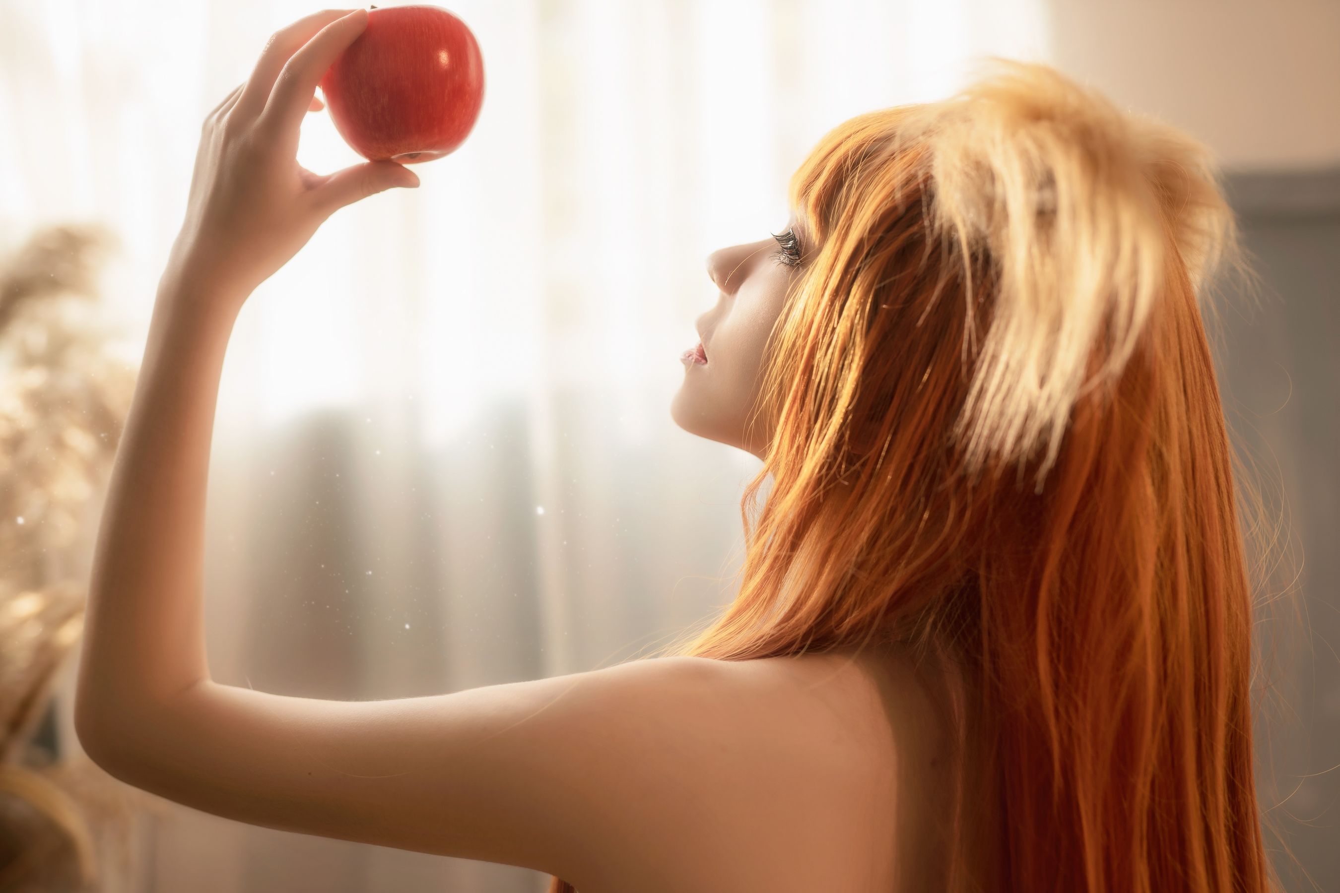 动漫博主南桃Momoko 赫萝裸体 [14P]