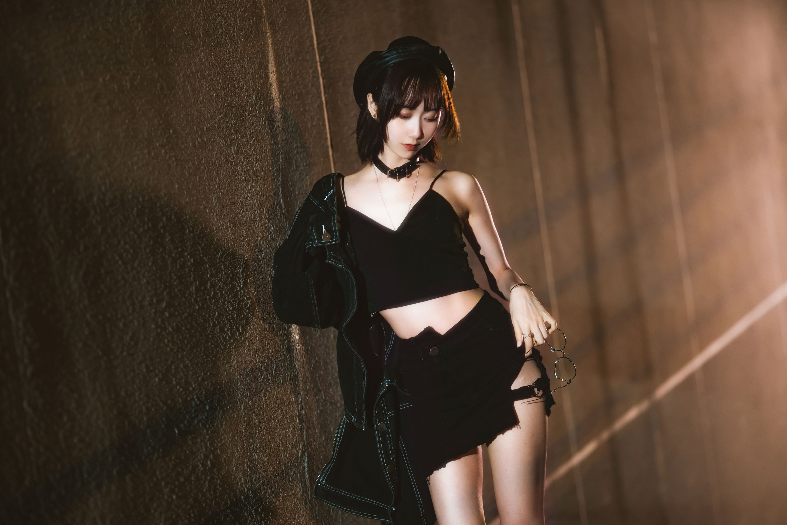 [Cosplay写真] 萌系小姐姐木绵绵OwO – 室外短裙 [58P]