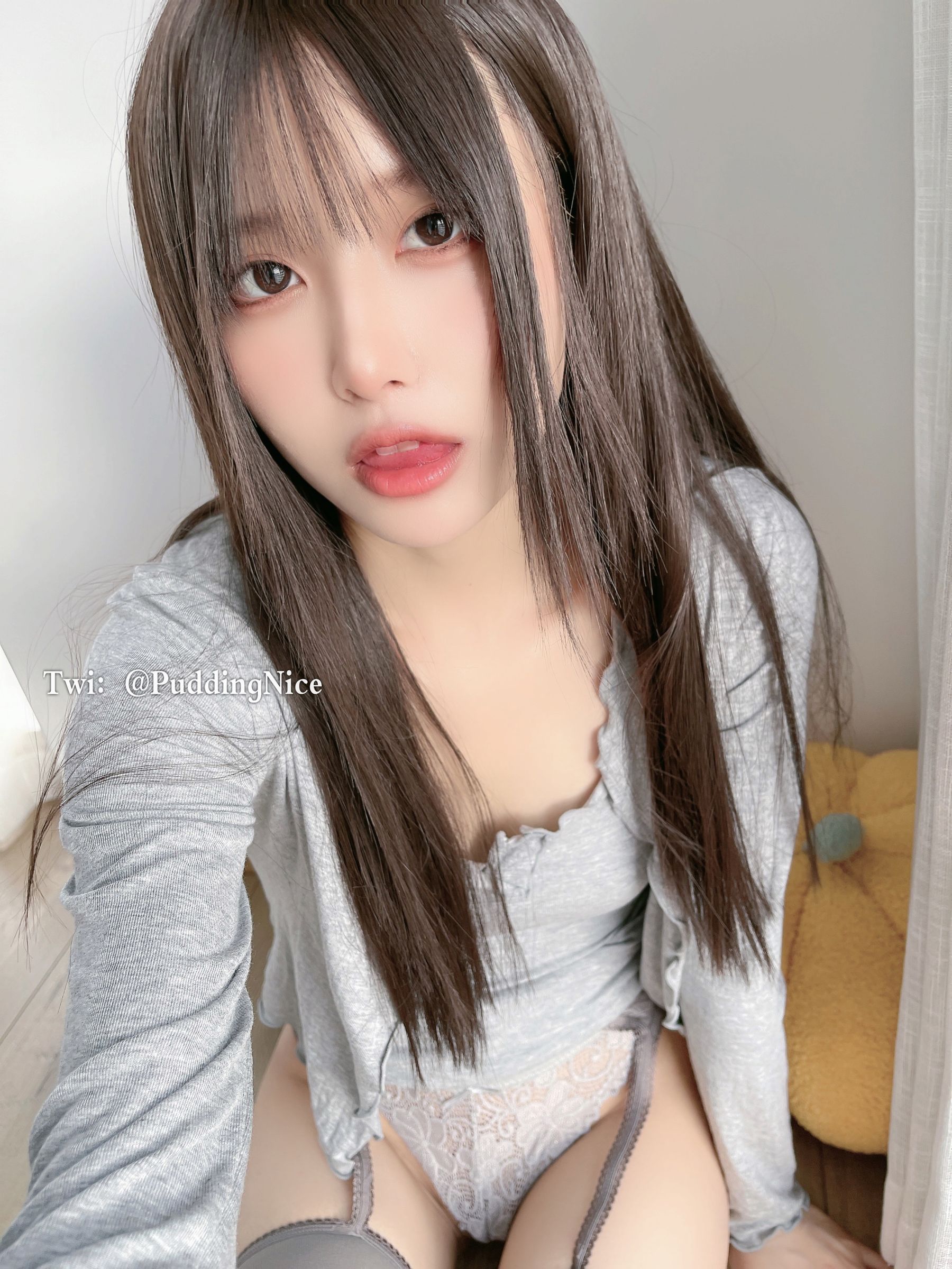 布丁大法 – 吊带 [12P]