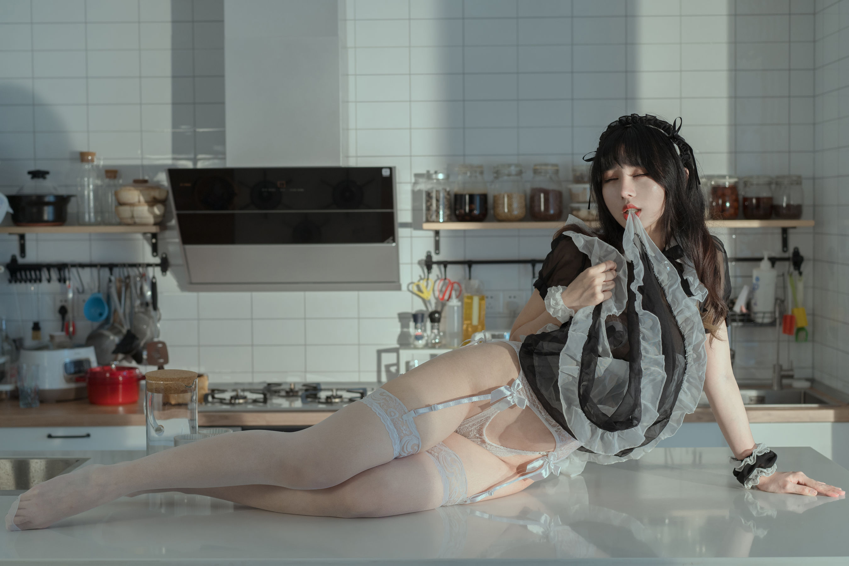 云溪溪 – 奶桃女仆 [40P]