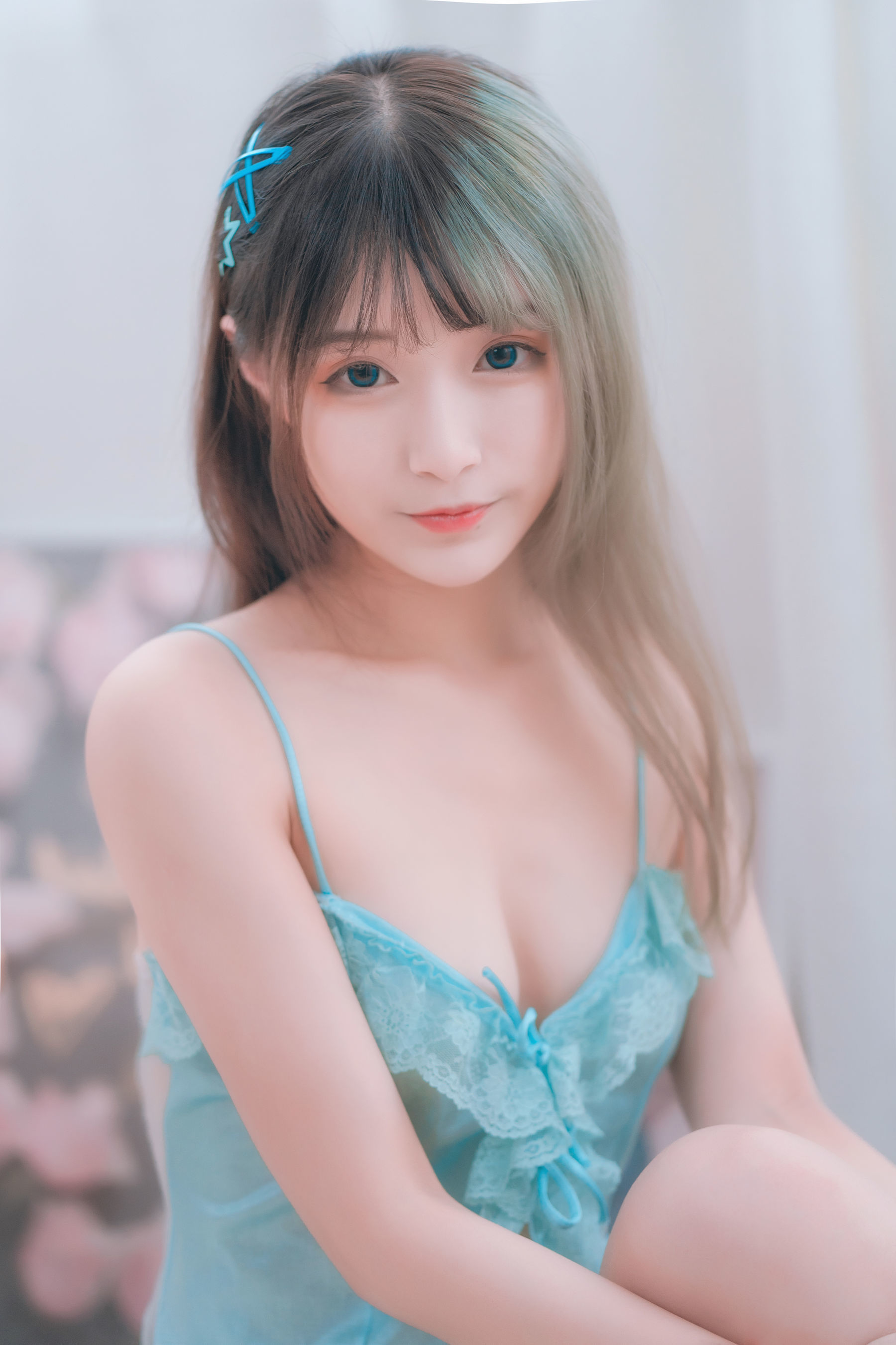 动漫博主铁板烧鬼舞w – 露背 [20P]