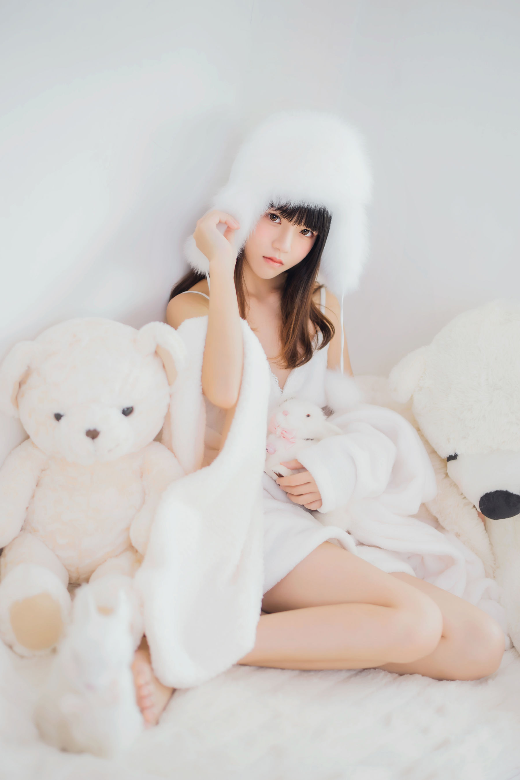 桜桃喵《冬眠》 [38P]