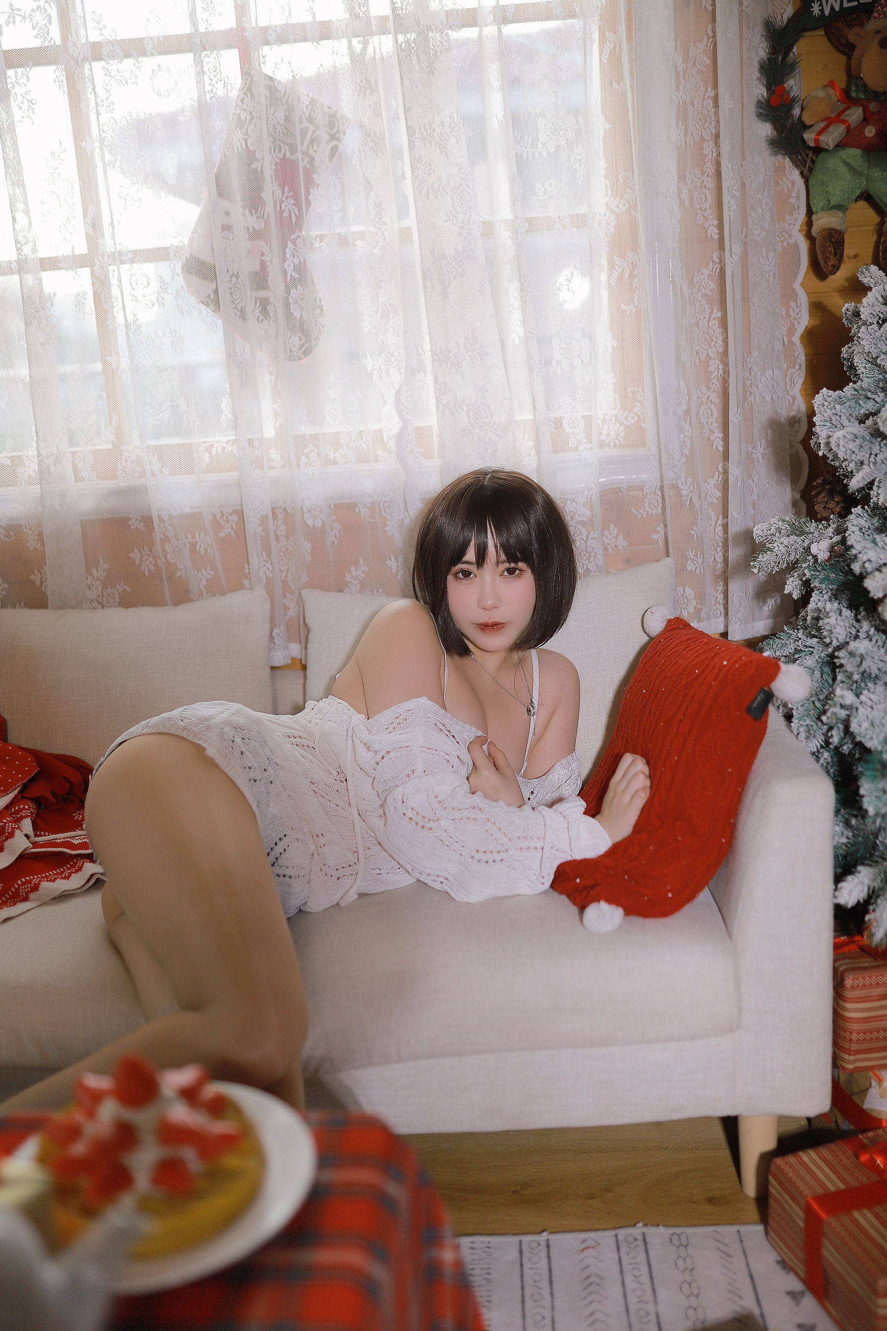 Tina很妖孽呀 – 温柔短发妹妹 [52P]