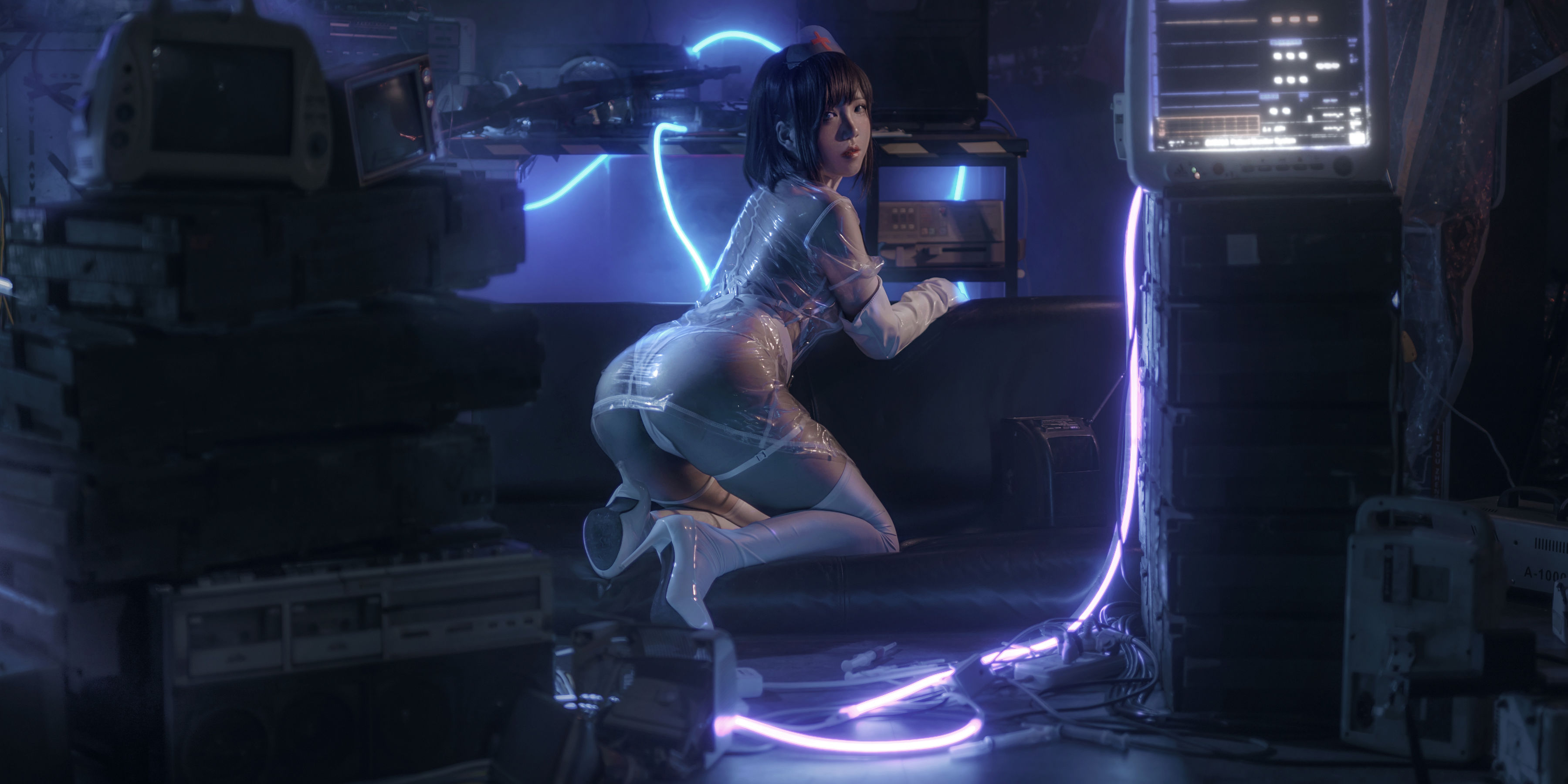 鬼马少女阿薰kaOri – 黑暗王朝 [25P]