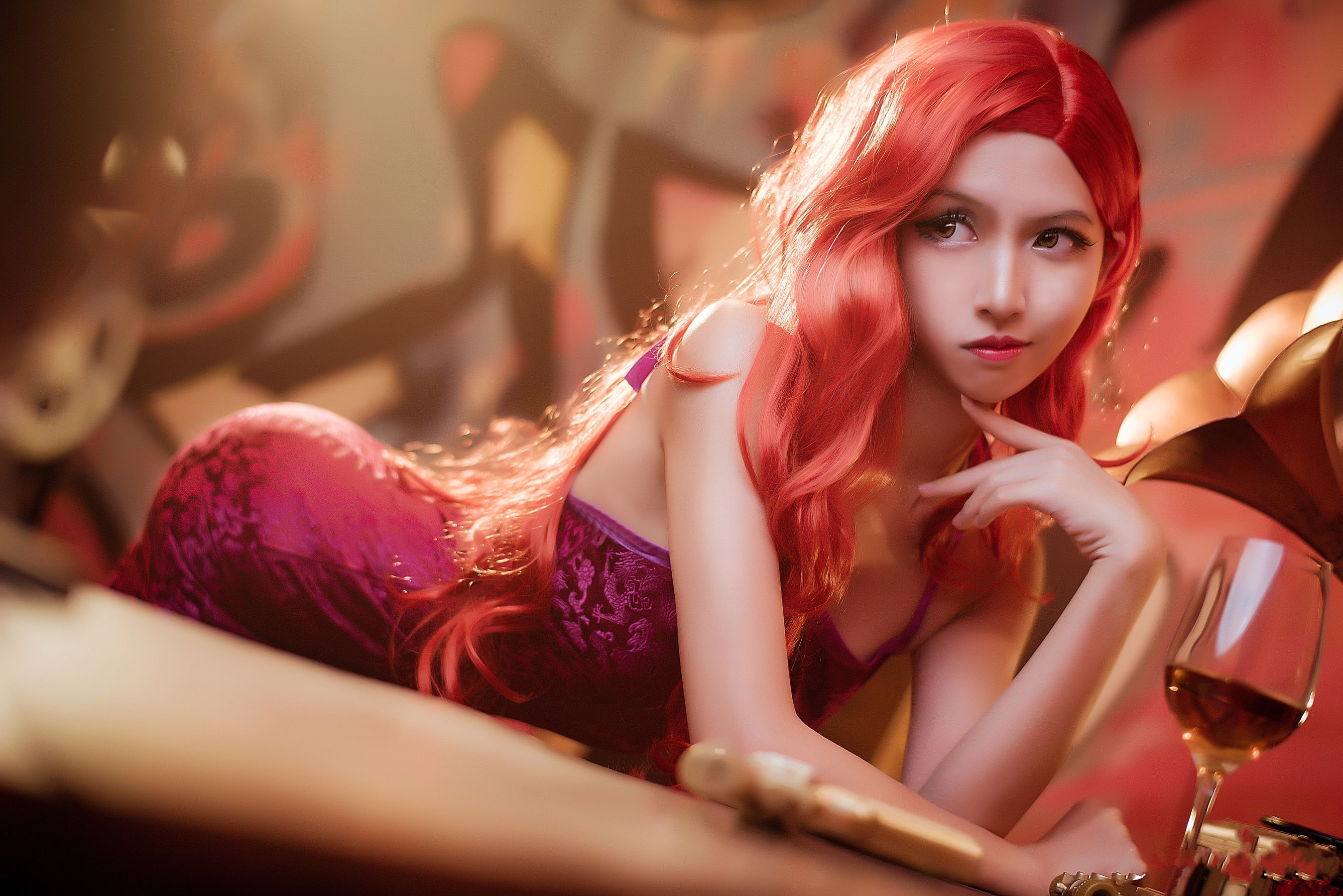 超人气Coser鳗鱼霏儿 – 厄运小姐 [11P]