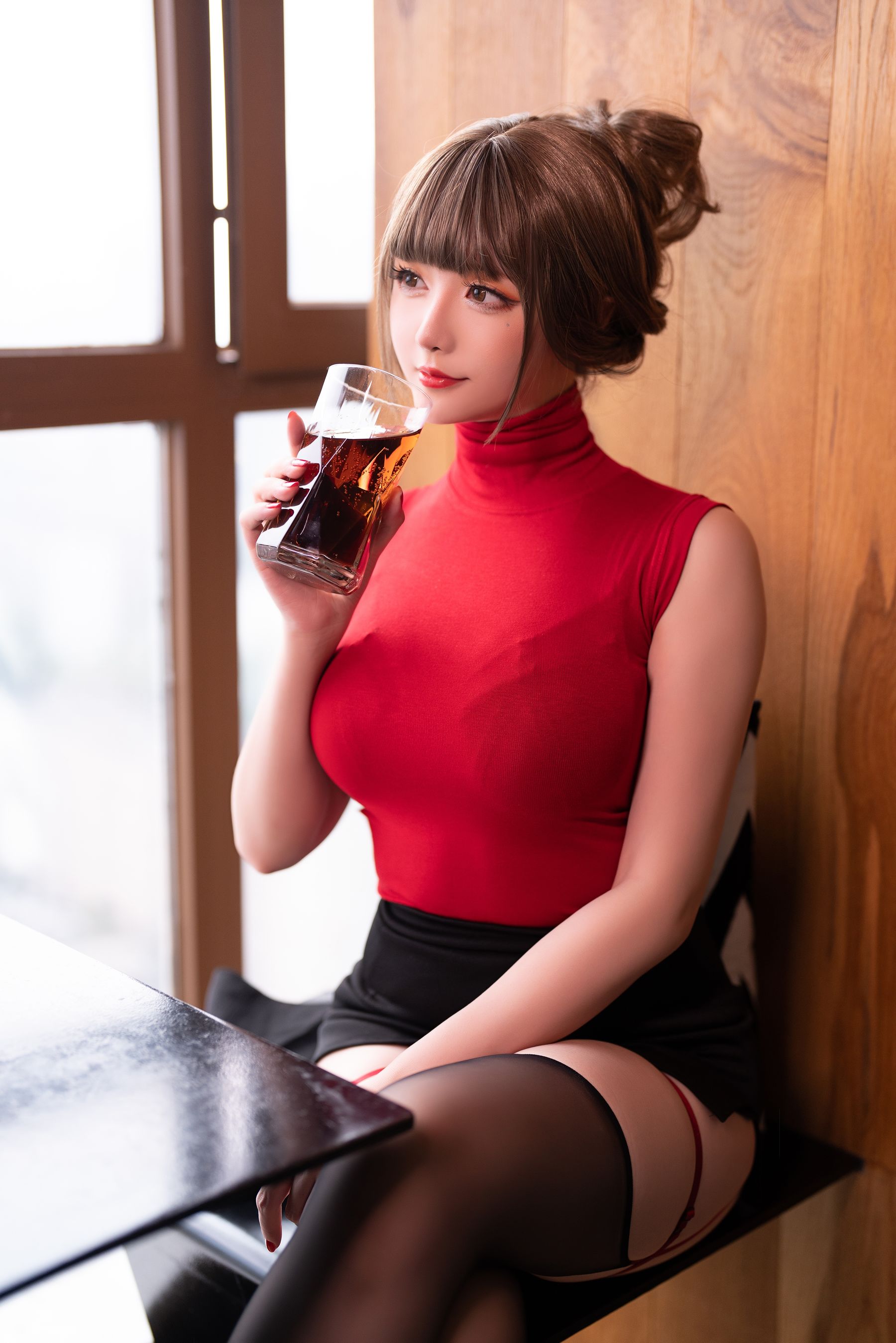 Coser小姐姐星之迟迟 – 约会OL [136P]