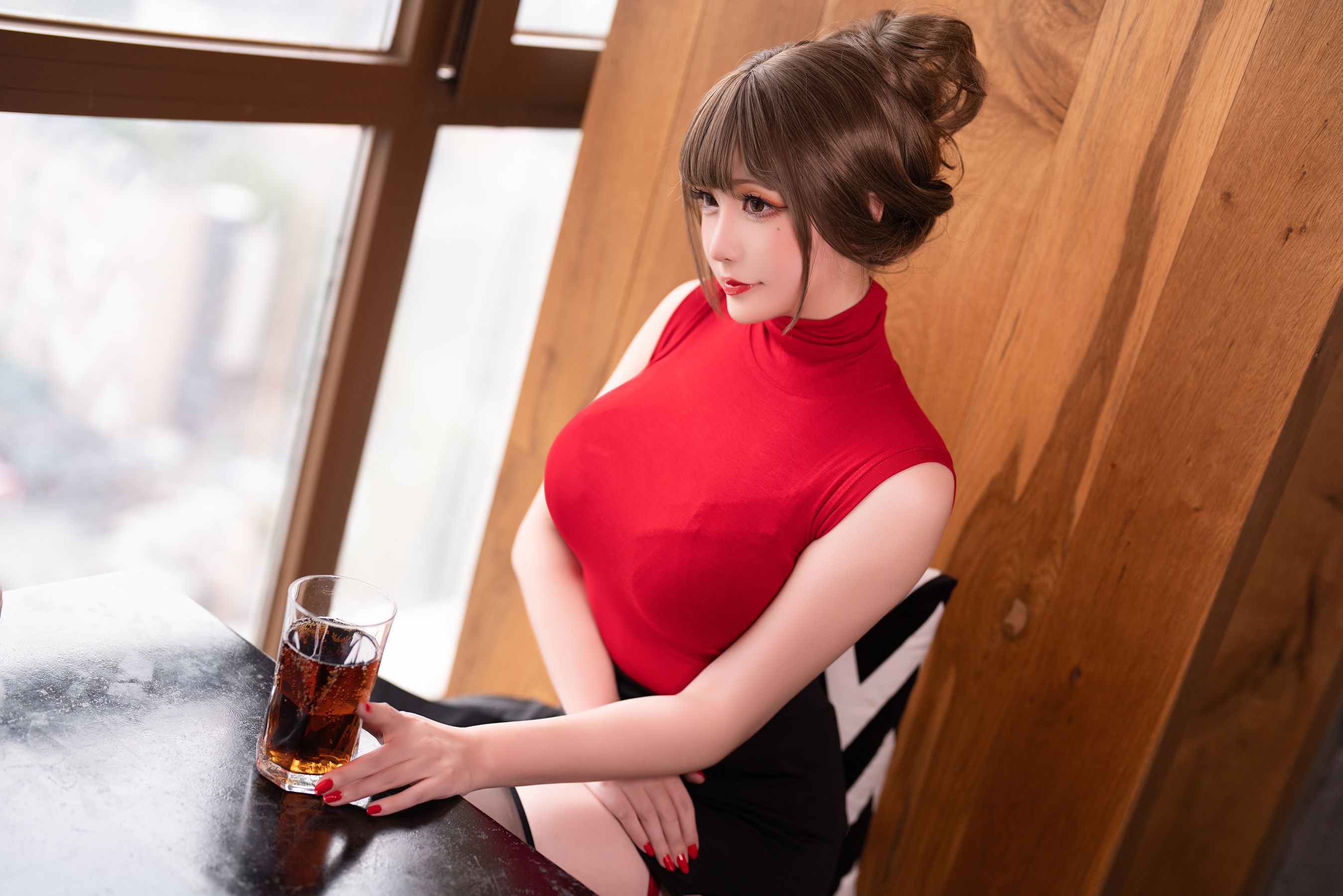 Coser小姐姐星之迟迟 – 约会OL [136P]