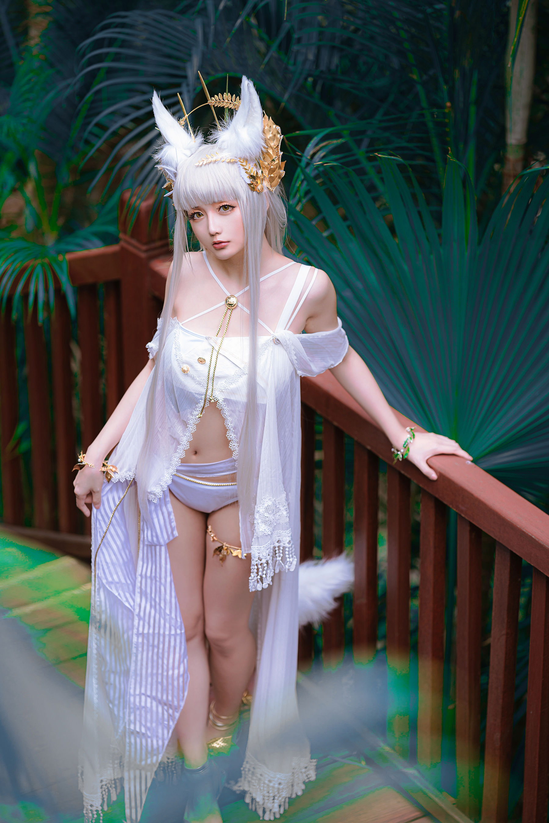 Coser小姐姐星之迟迟 – 明日方舟《白金》 [21P]