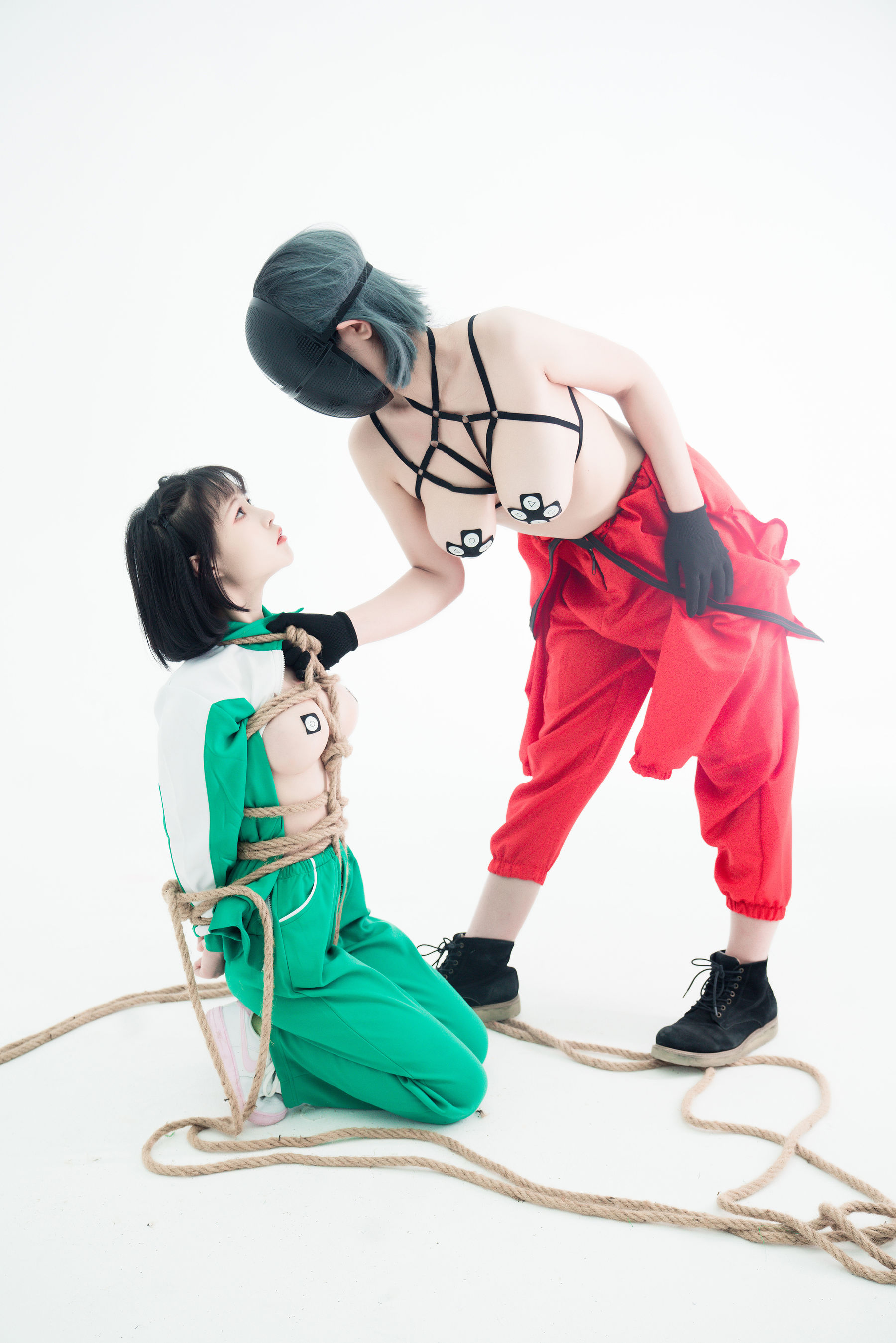 星澜是澜澜叫澜妹呀 X 晕崽 – 鱿鱼游戏 [54P]