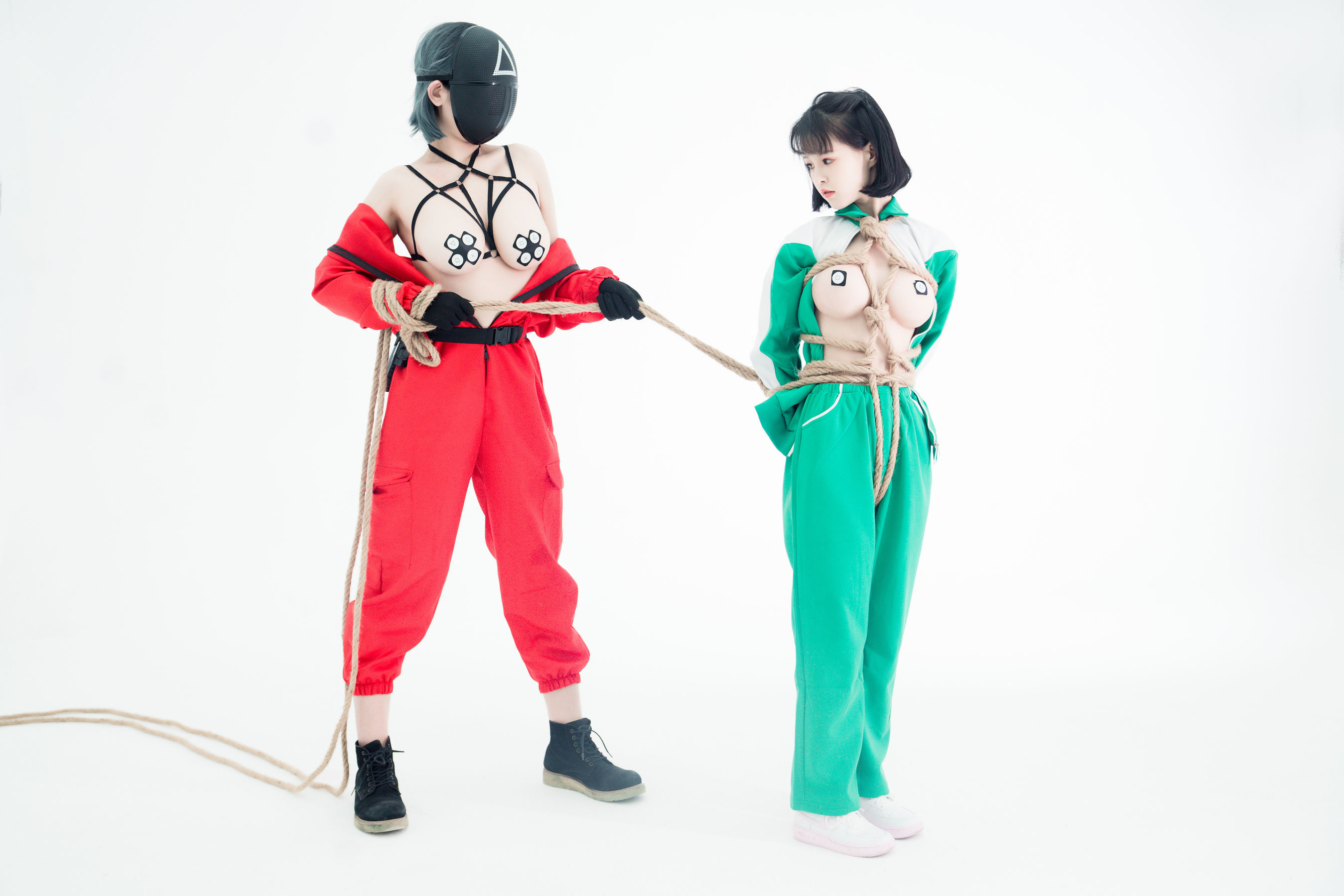 星澜是澜澜叫澜妹呀 X 晕崽 – 鱿鱼游戏 [54P]