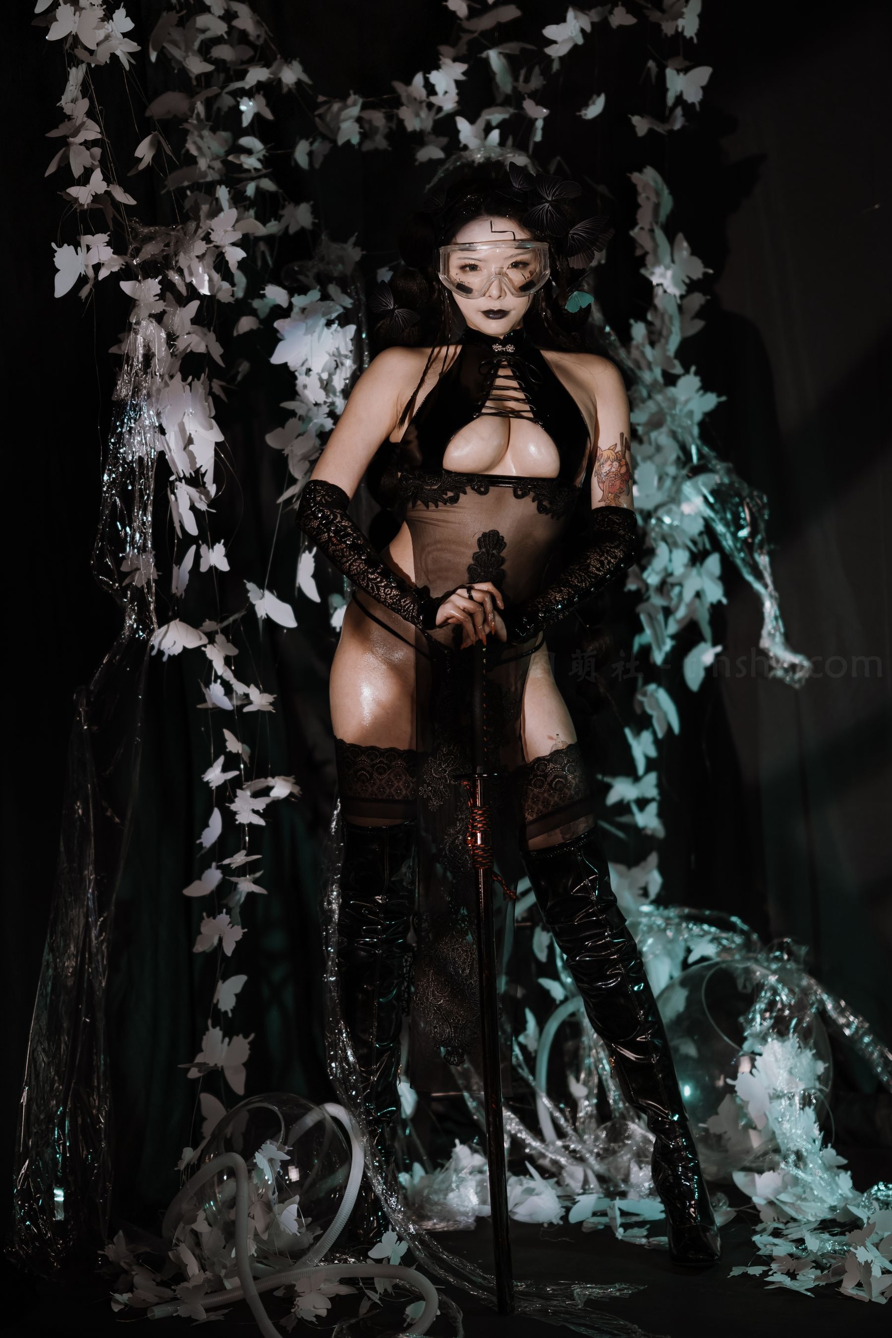 秋和柯基(夏小秋秋秋) – VR女友(虚拟篇) [28P]