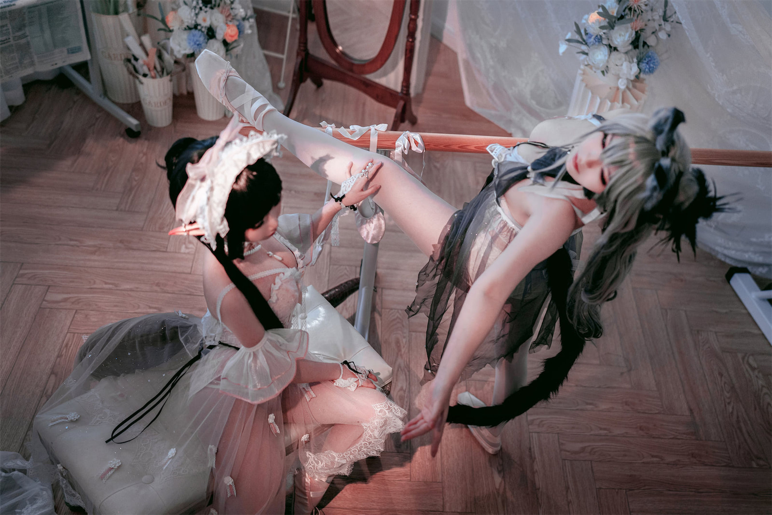 面饼仙儿&#038;半半子 – Arknights 黑x森蚺バレエ [56P]