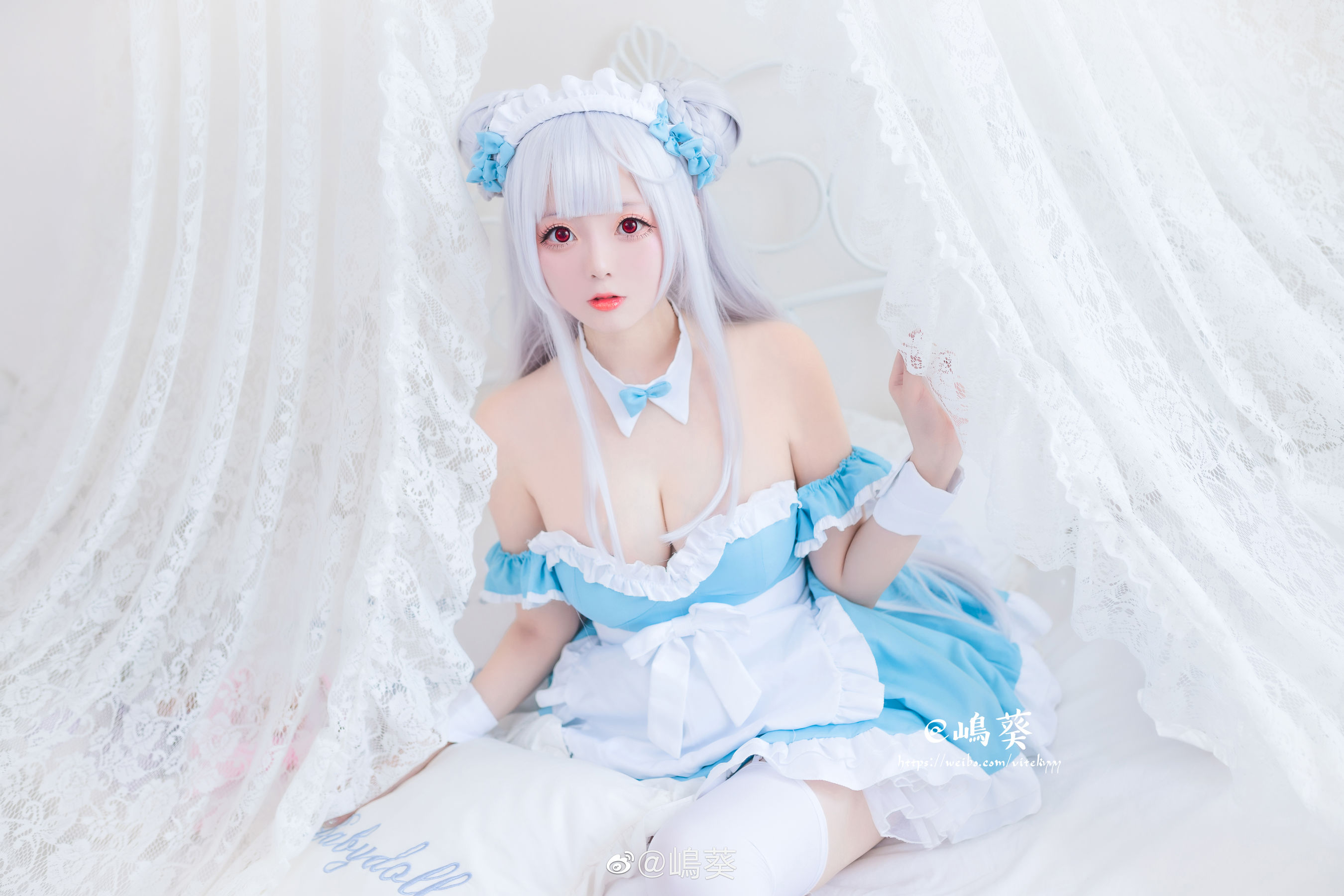 微博美女嶋葵 小天鹅女仆 [12P]