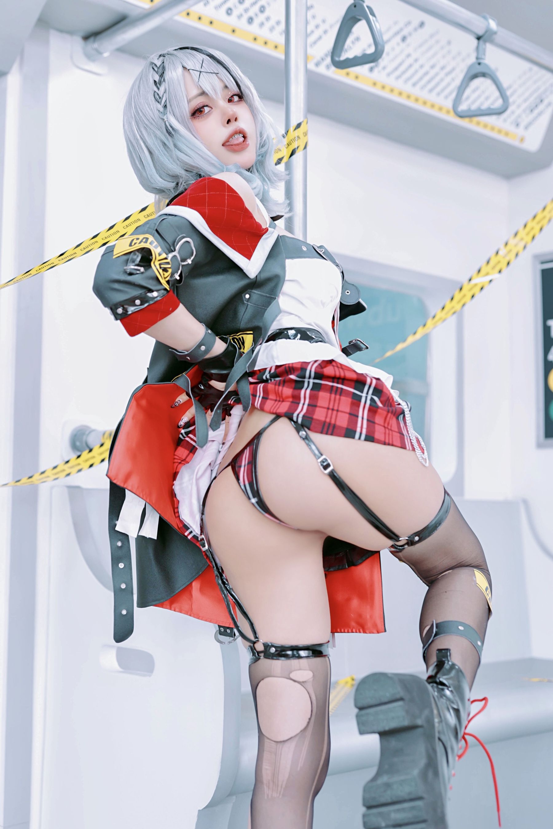 日本性感萝莉Byoru – Sakamata Chloe [89P]