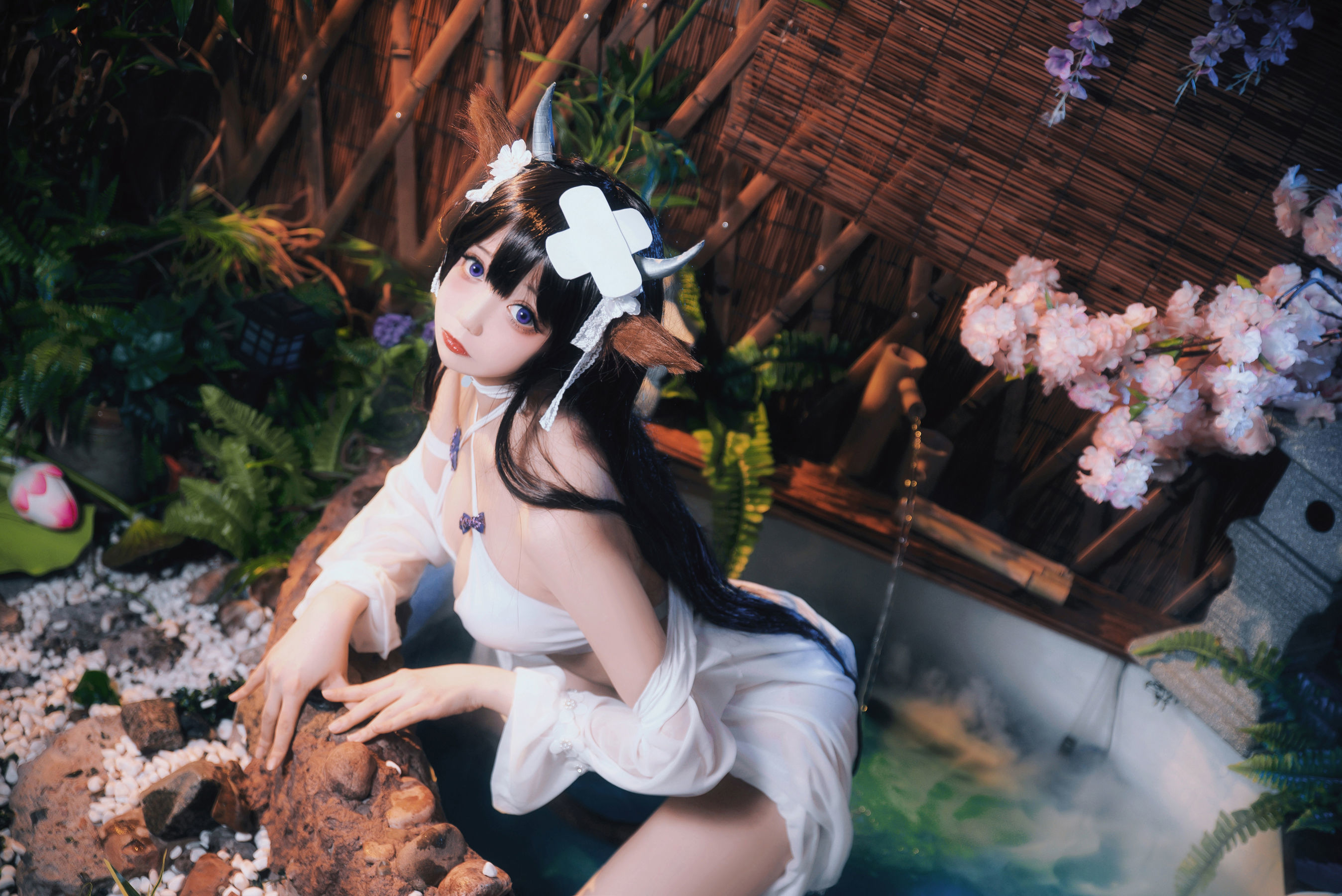 小野寺地瓜 – 小牛泳装 [9P]