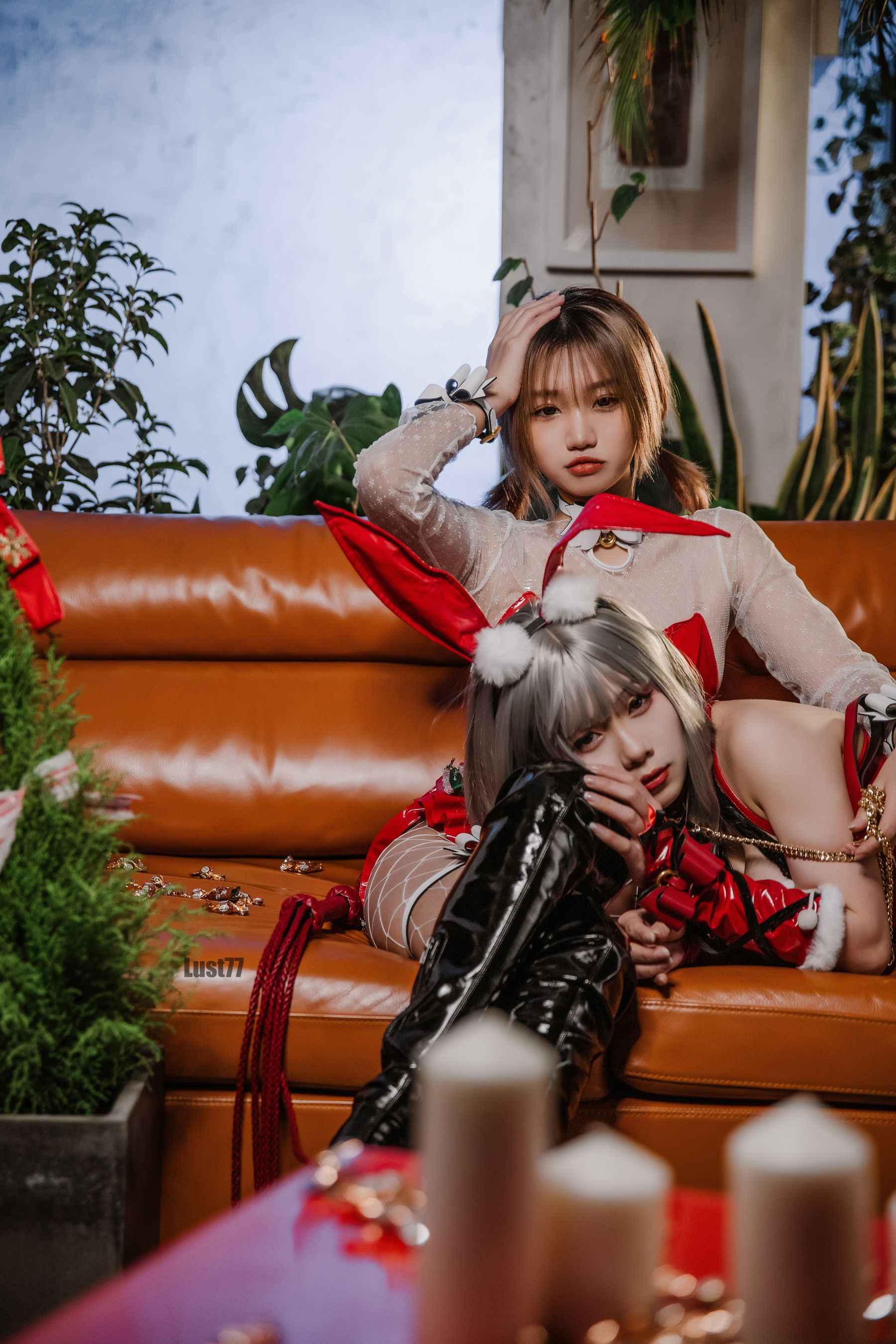 动漫博主柒柒要乖哦 – 2021圣诞双兔 [23P]