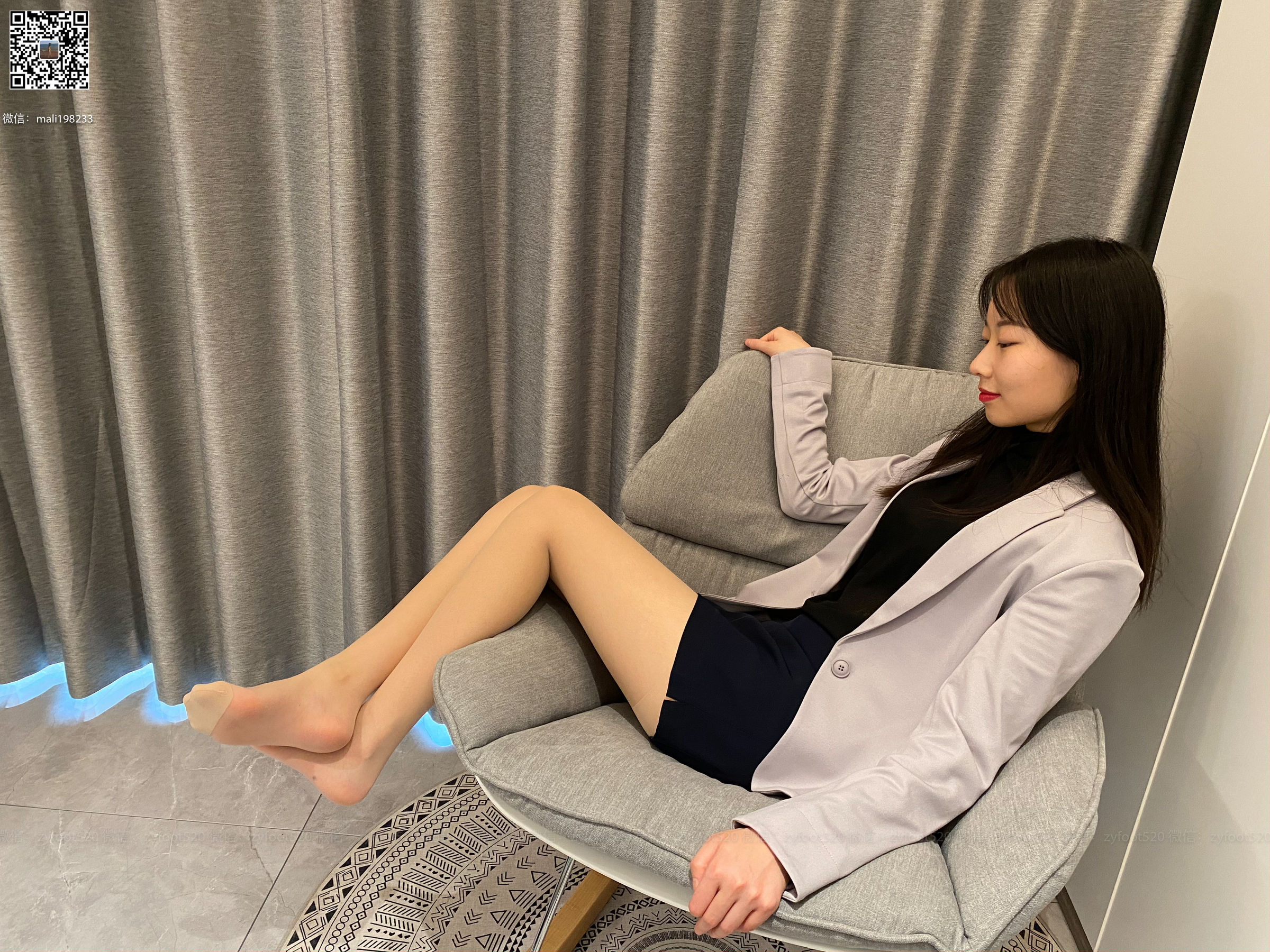 [ISS系列] 佳明 OL肉丝 [68P]