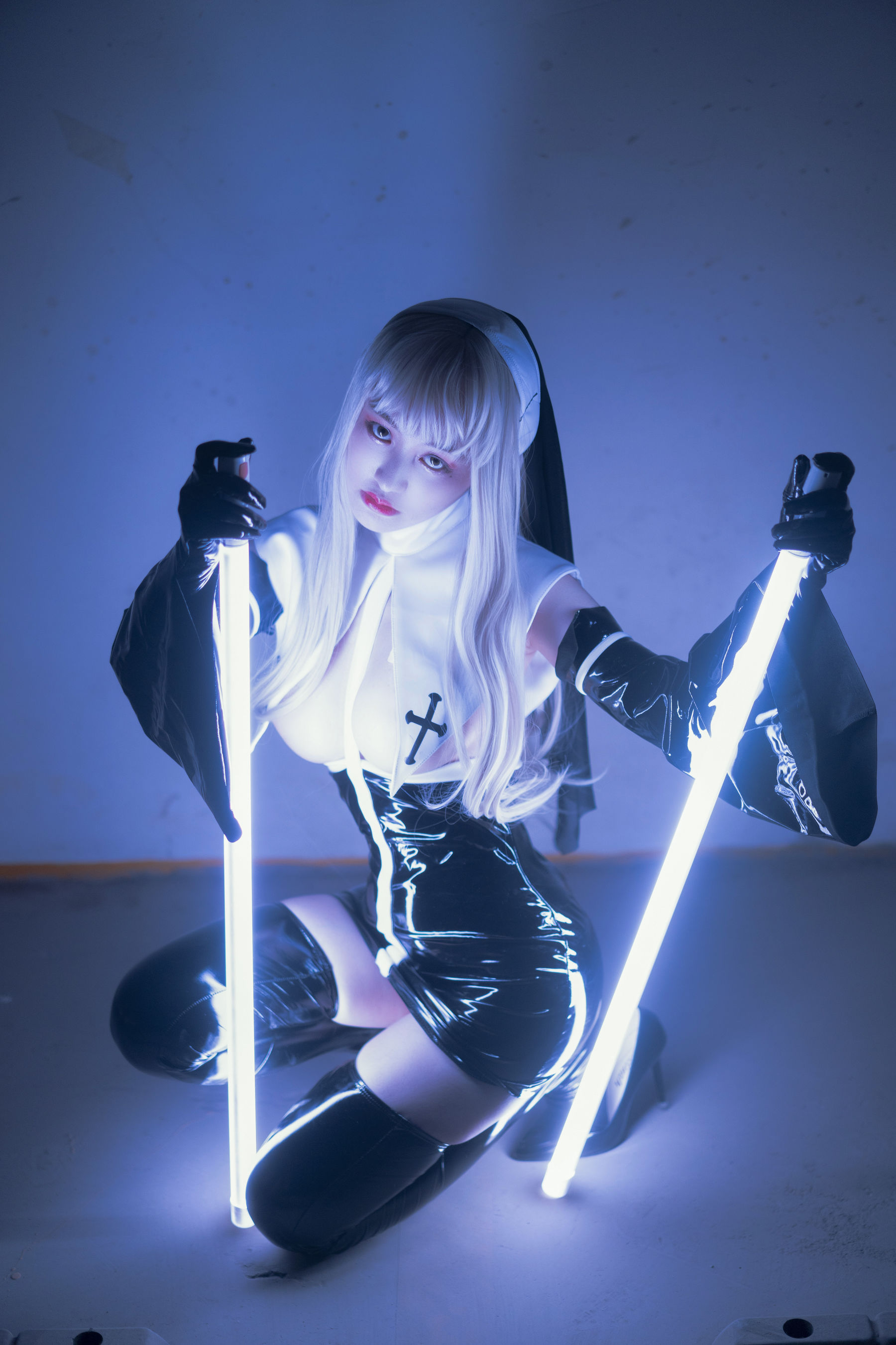 动漫博主脱尾巴Mizuki – 修女 [27P]