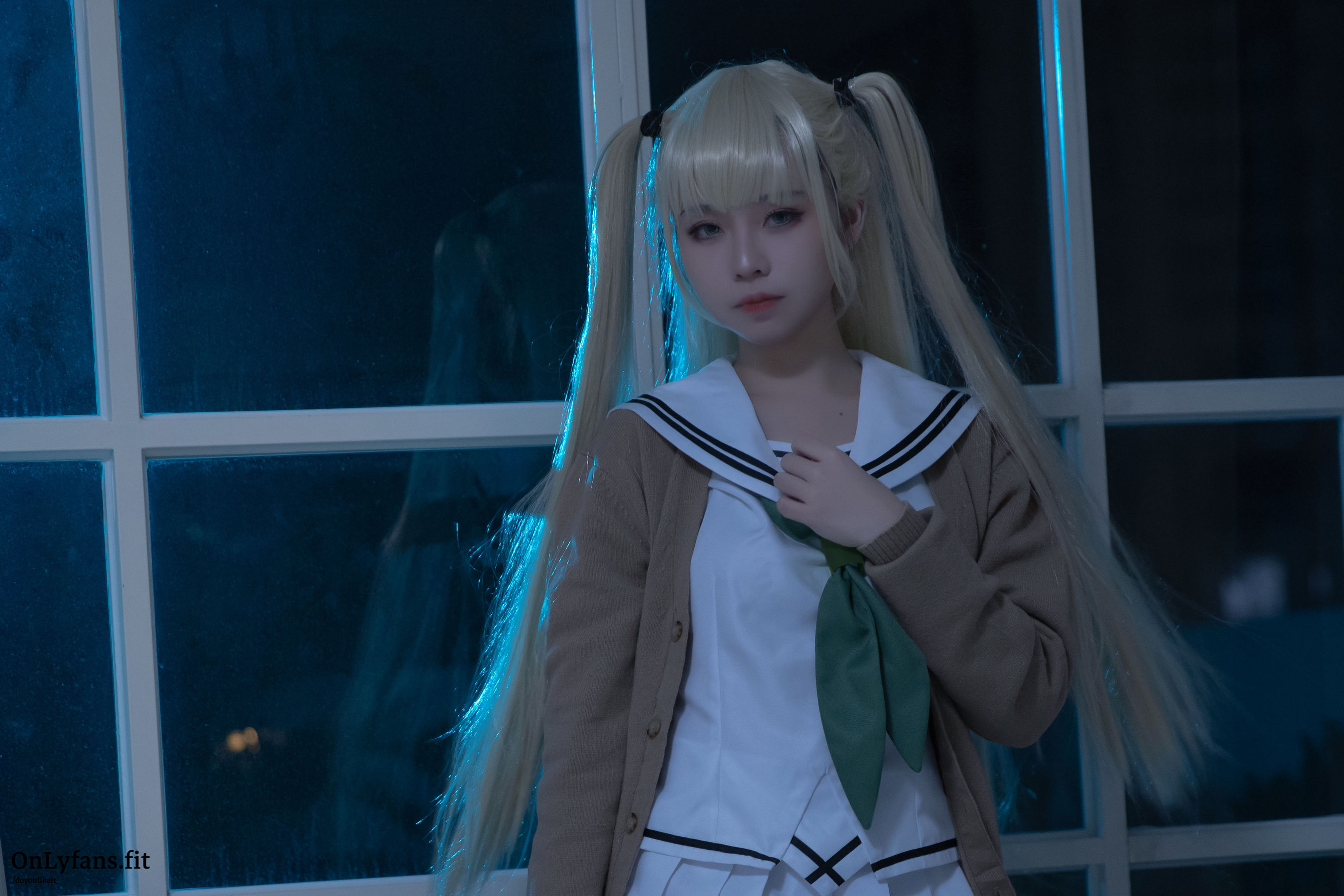 G44不会受伤 – 万华镜姐弟花 [31P]