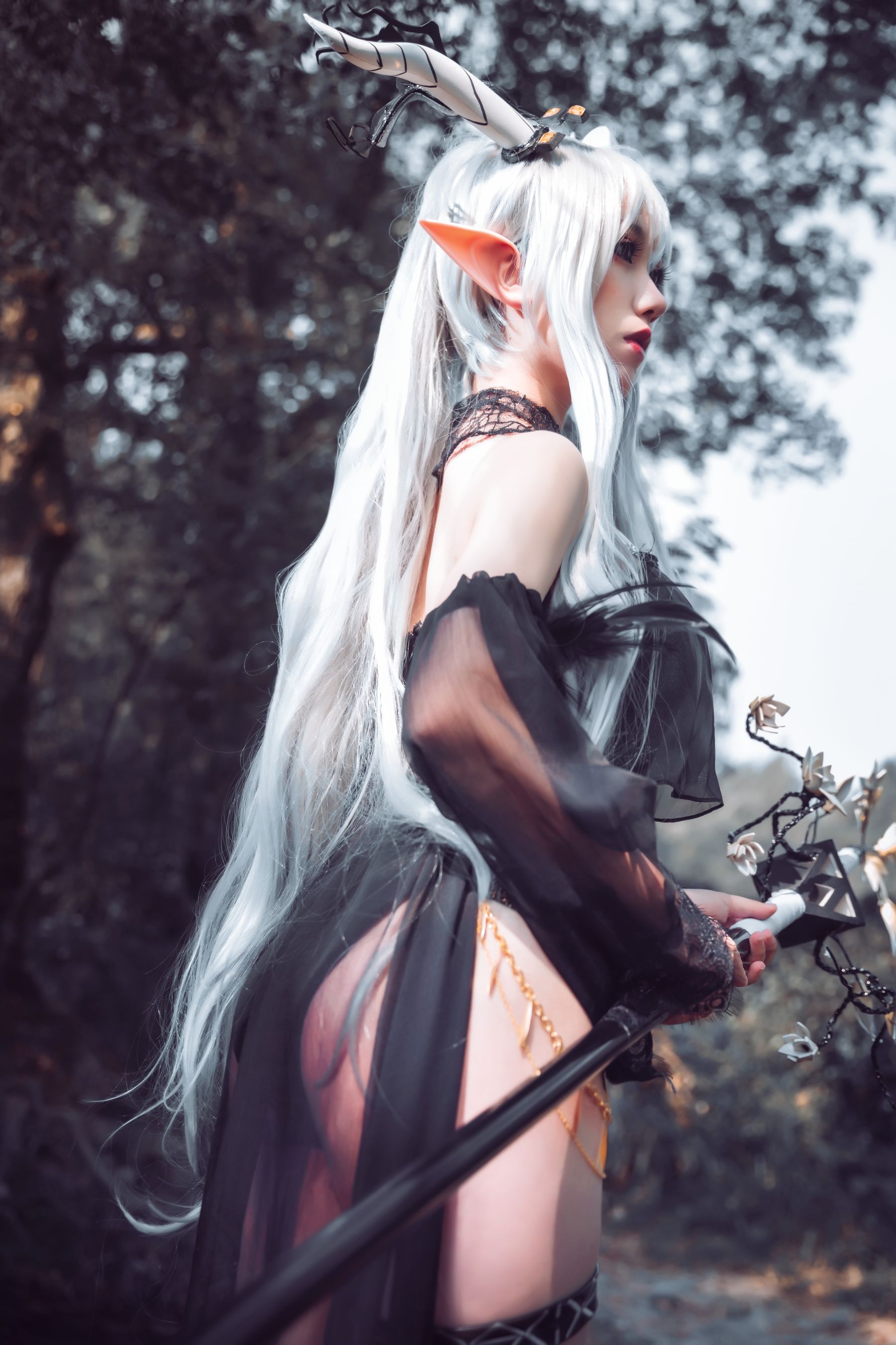 芋圆侑子SJ_ – 闪灵泳装 [9P]