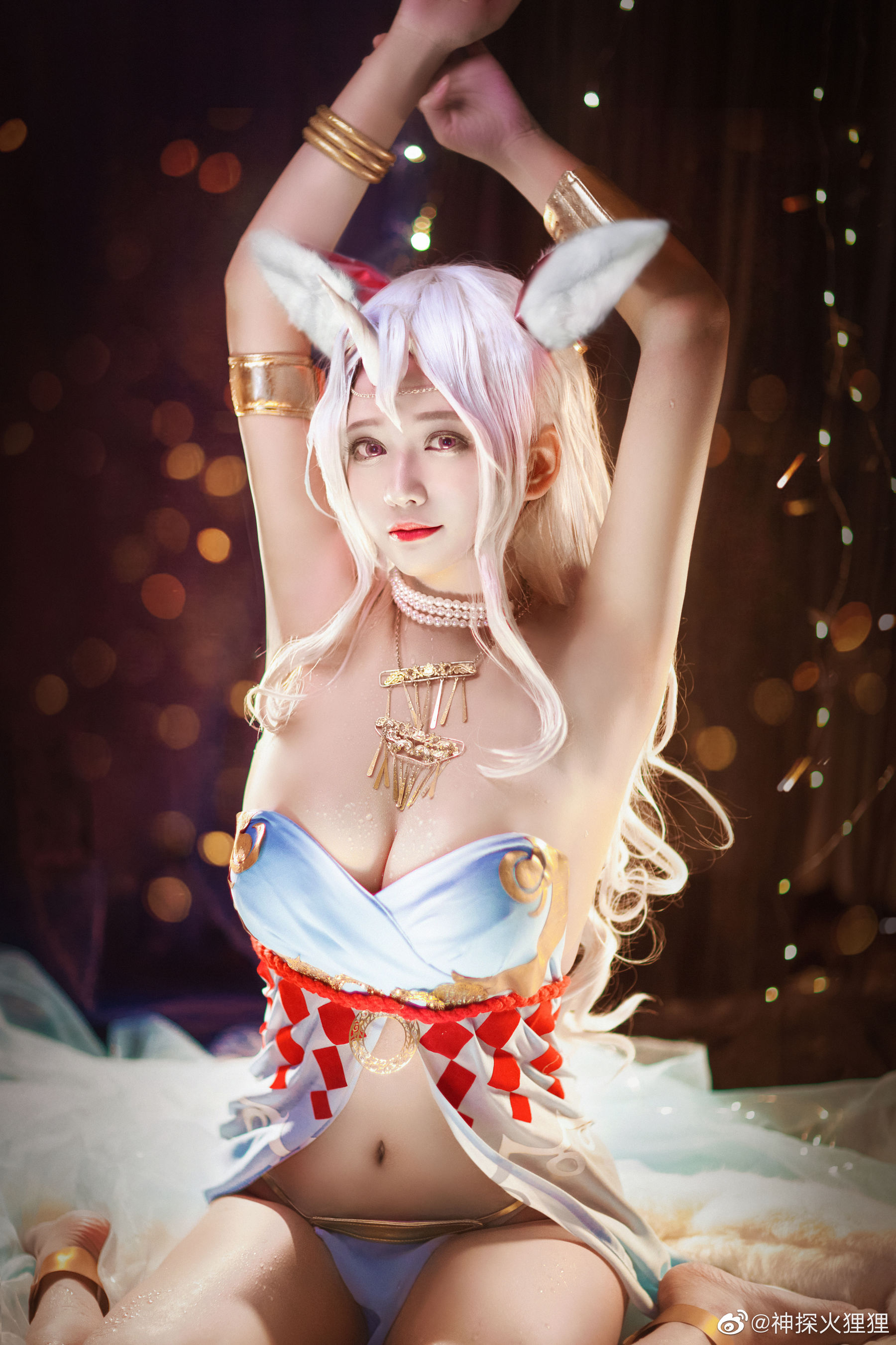 [Cosplay写真] 动漫博主神探火狸狸 – 诺拉・沐恩 睡衣 (双生视界) [9P]