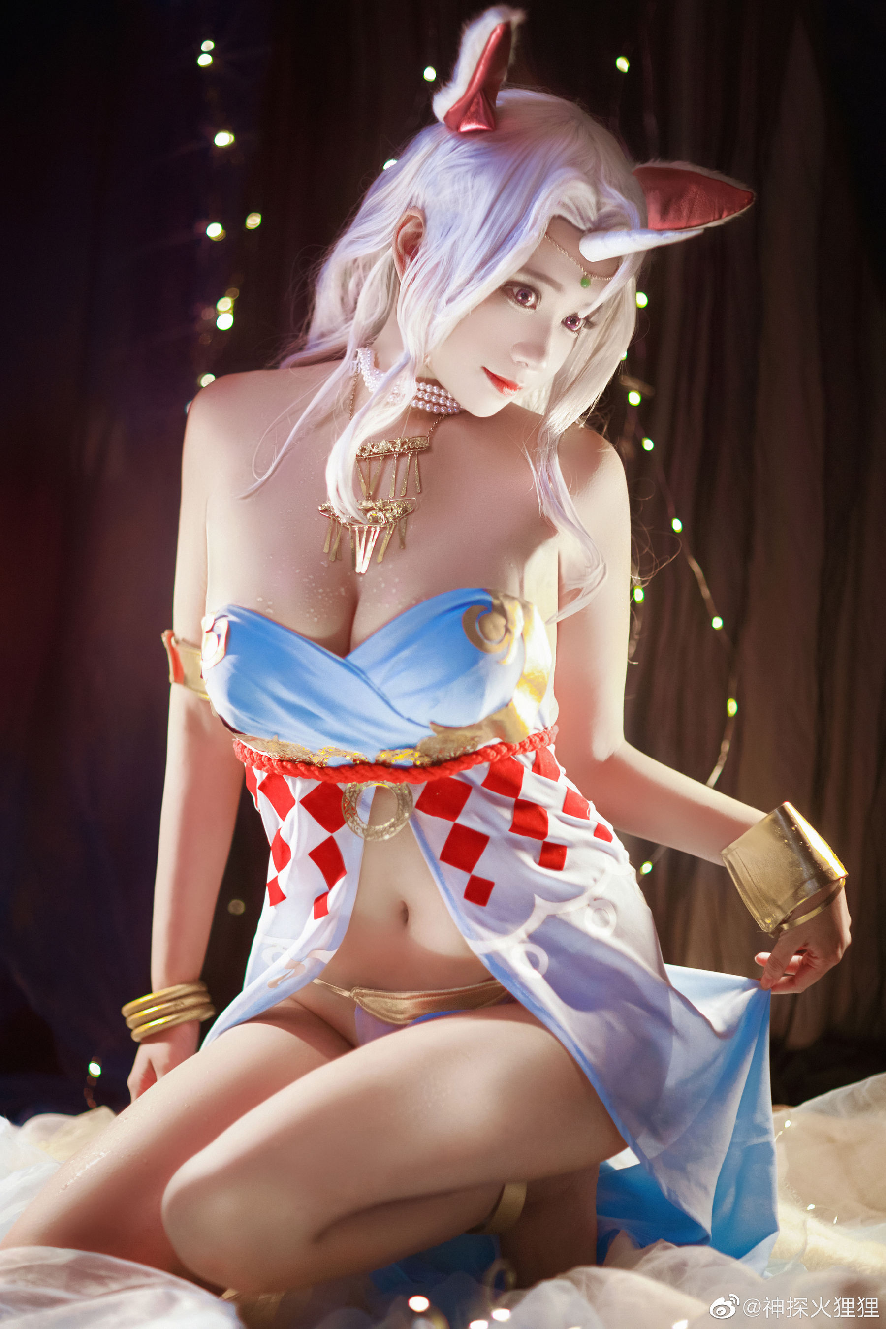 [Cosplay写真] 动漫博主神探火狸狸 – 诺拉・沐恩 睡衣 (双生视界) [9P]