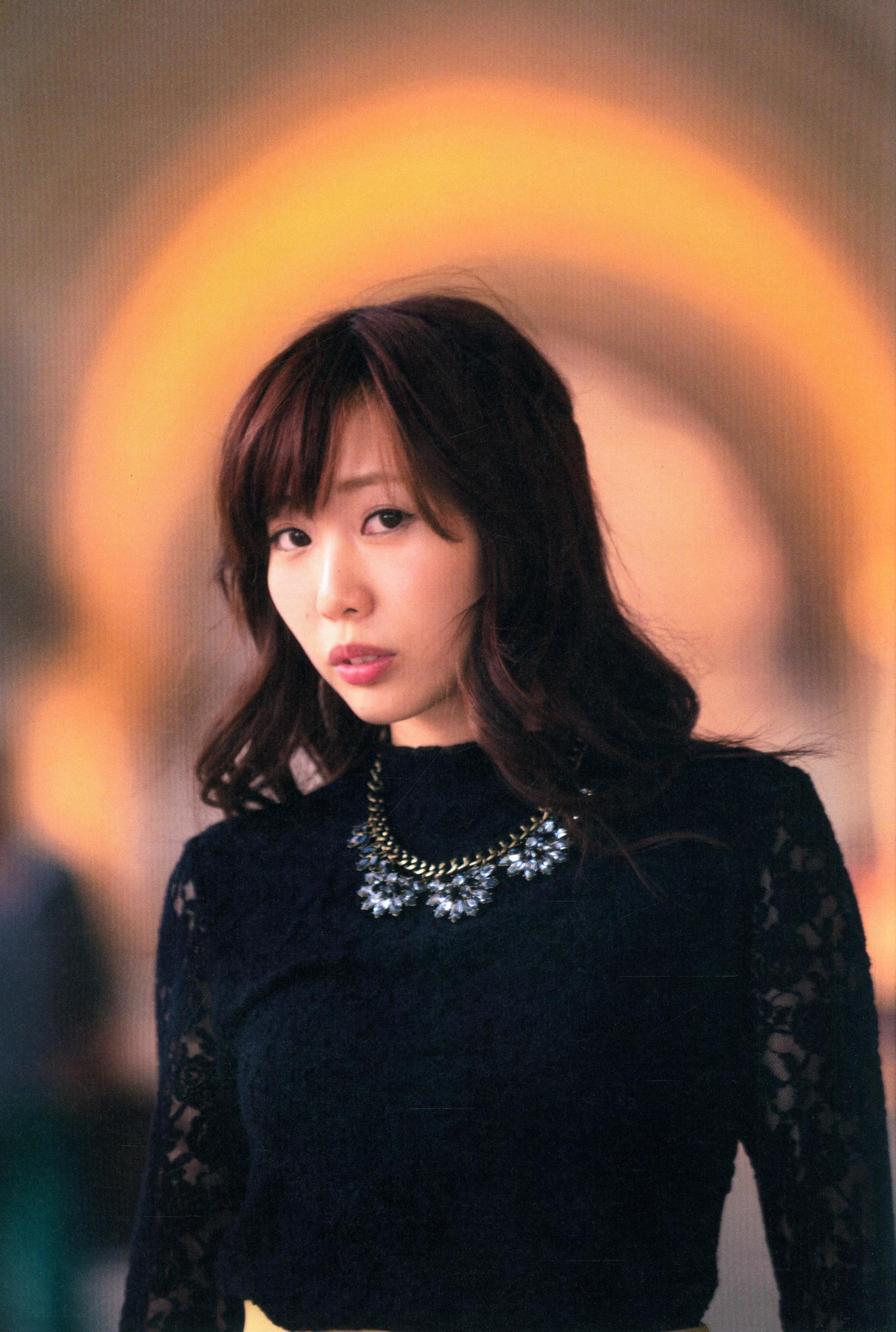 楠田亜衣奈 ファーストソロ写真集「くすくすくっすん」 [126P]