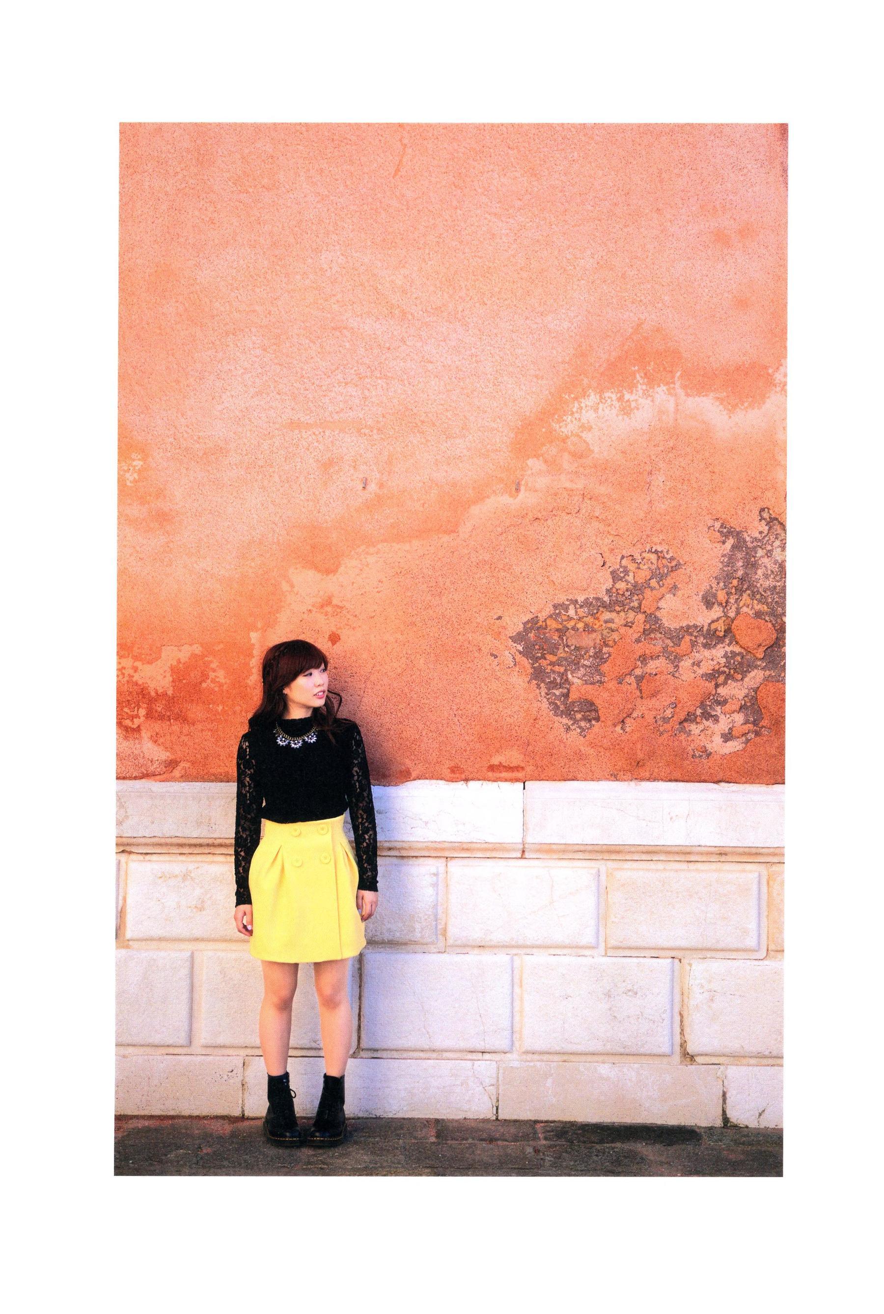 楠田亜衣奈 ファーストソロ写真集「くすくすくっすん」 [126P]