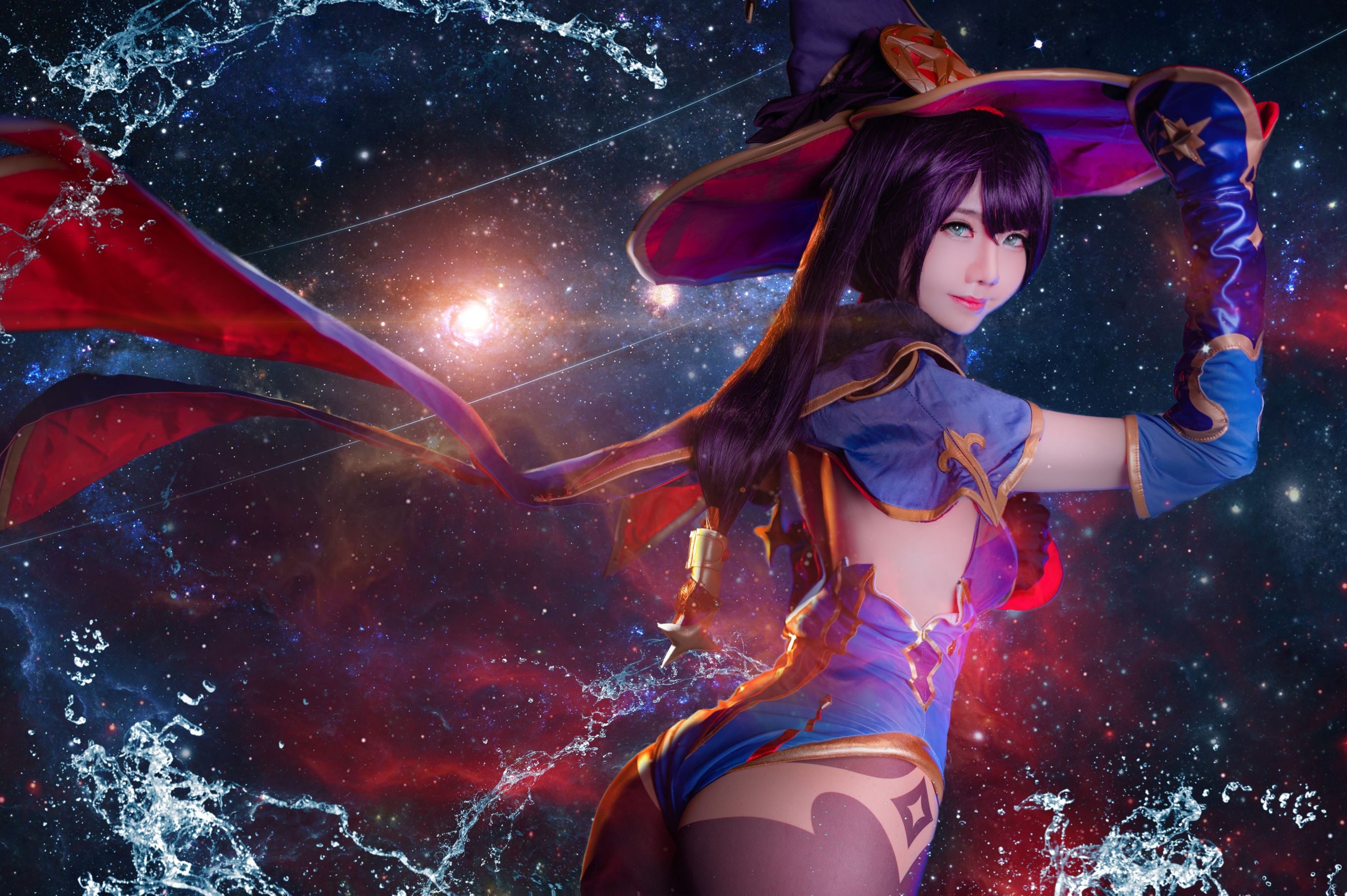 Sally Dorasnow – Mona [33P]