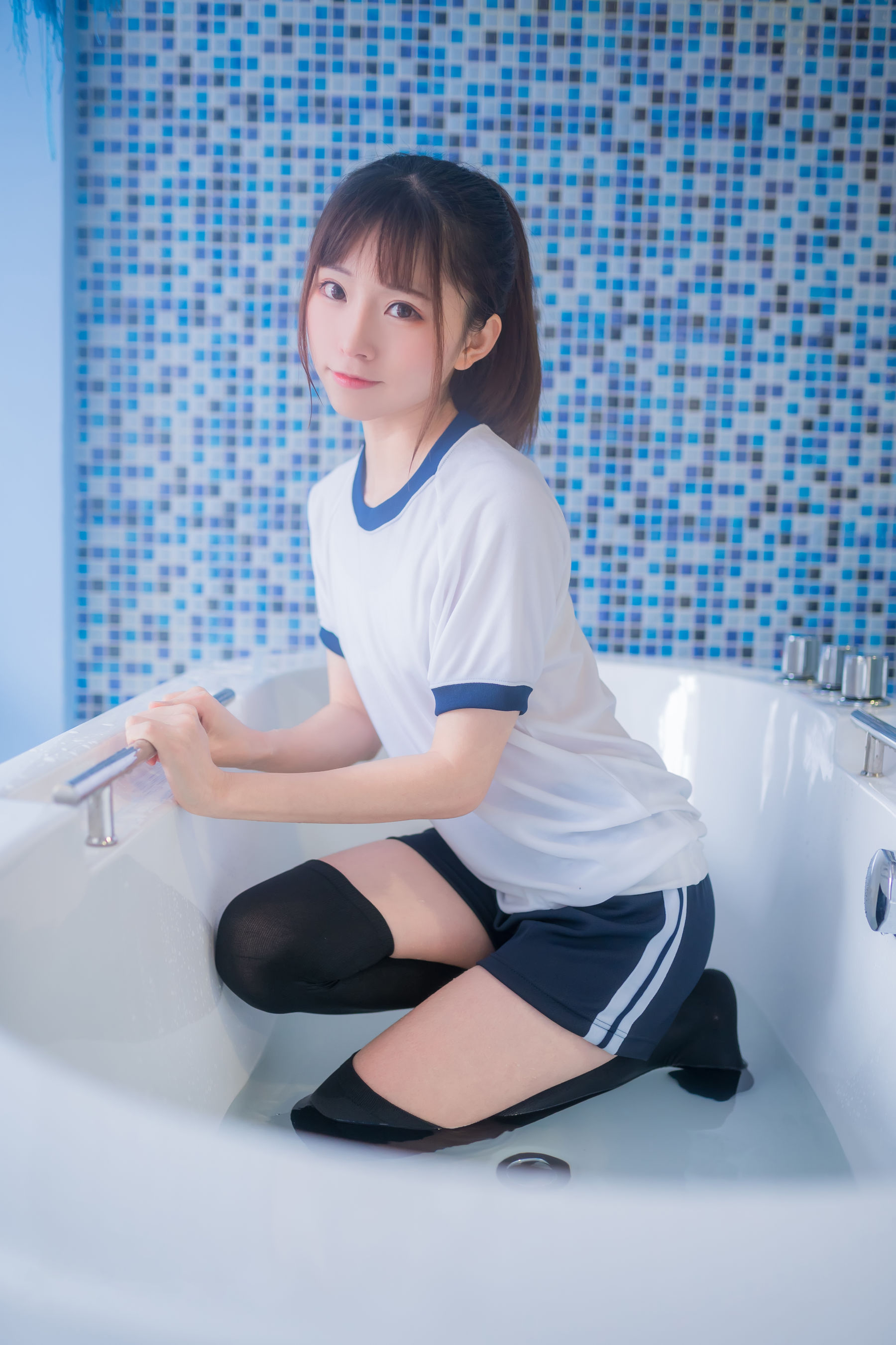 动漫博主Kitaro_绮太郎 – 湿身体操服 [45P]