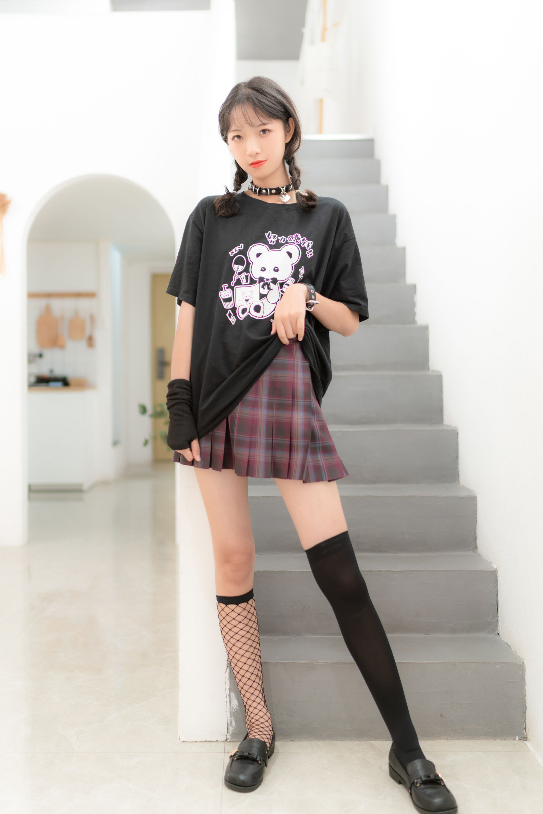 清纯妹子西瓜 – JK双拼袜 [36P]