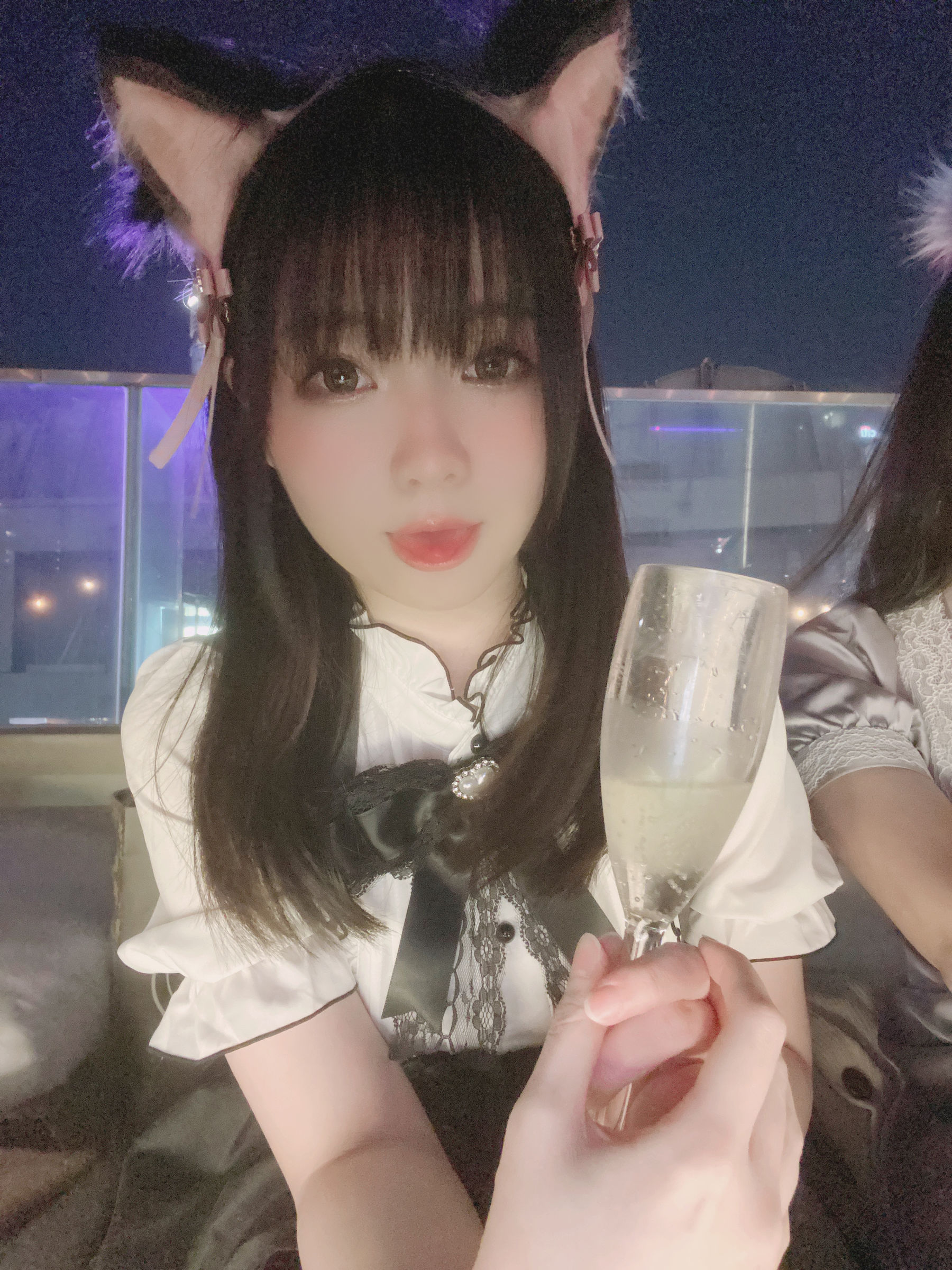 微博妹纸霜月shimo – 一緒に飲みますか？ [19P]