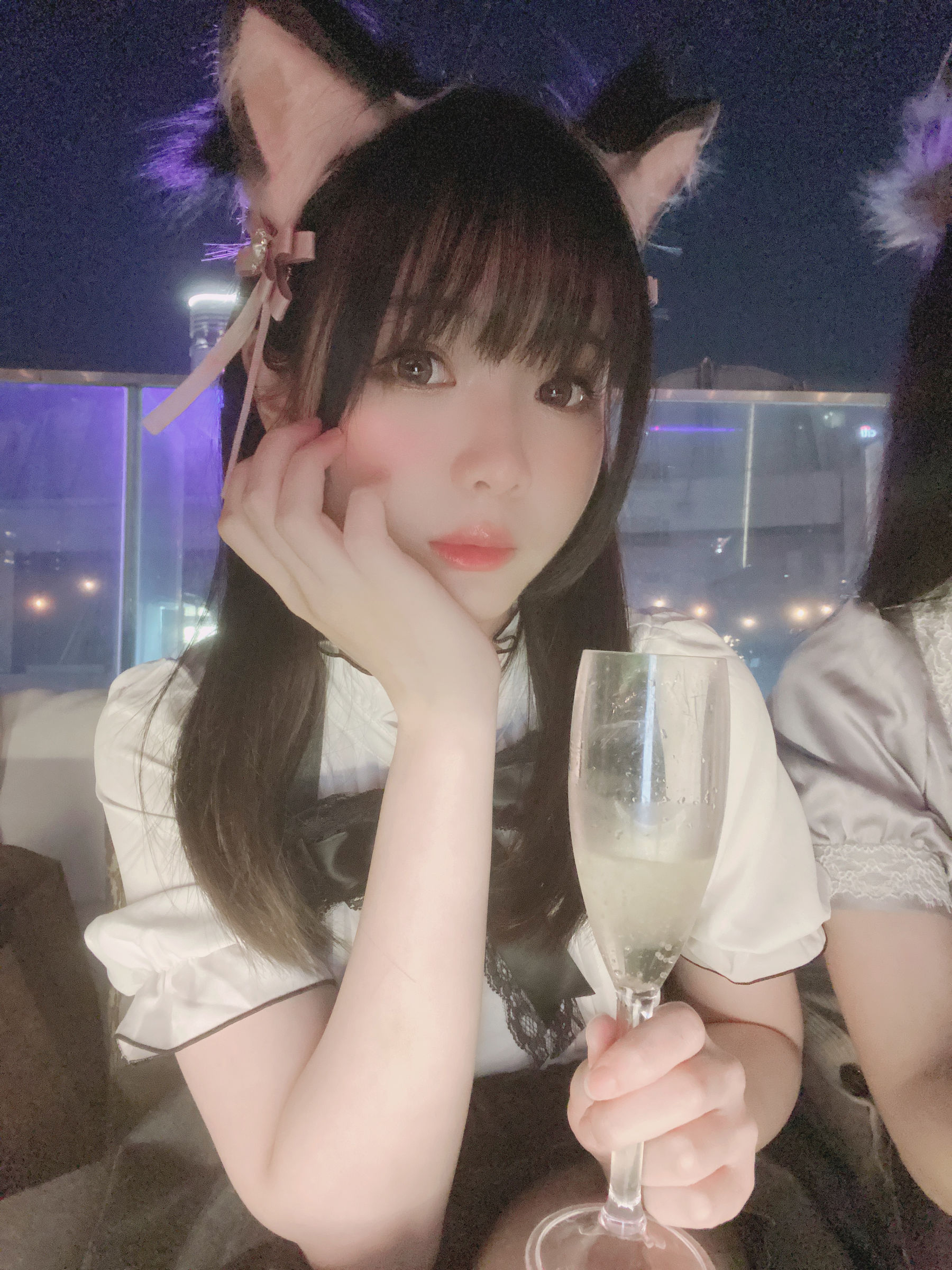 微博妹纸霜月shimo – 一緒に飲みますか？ [19P]