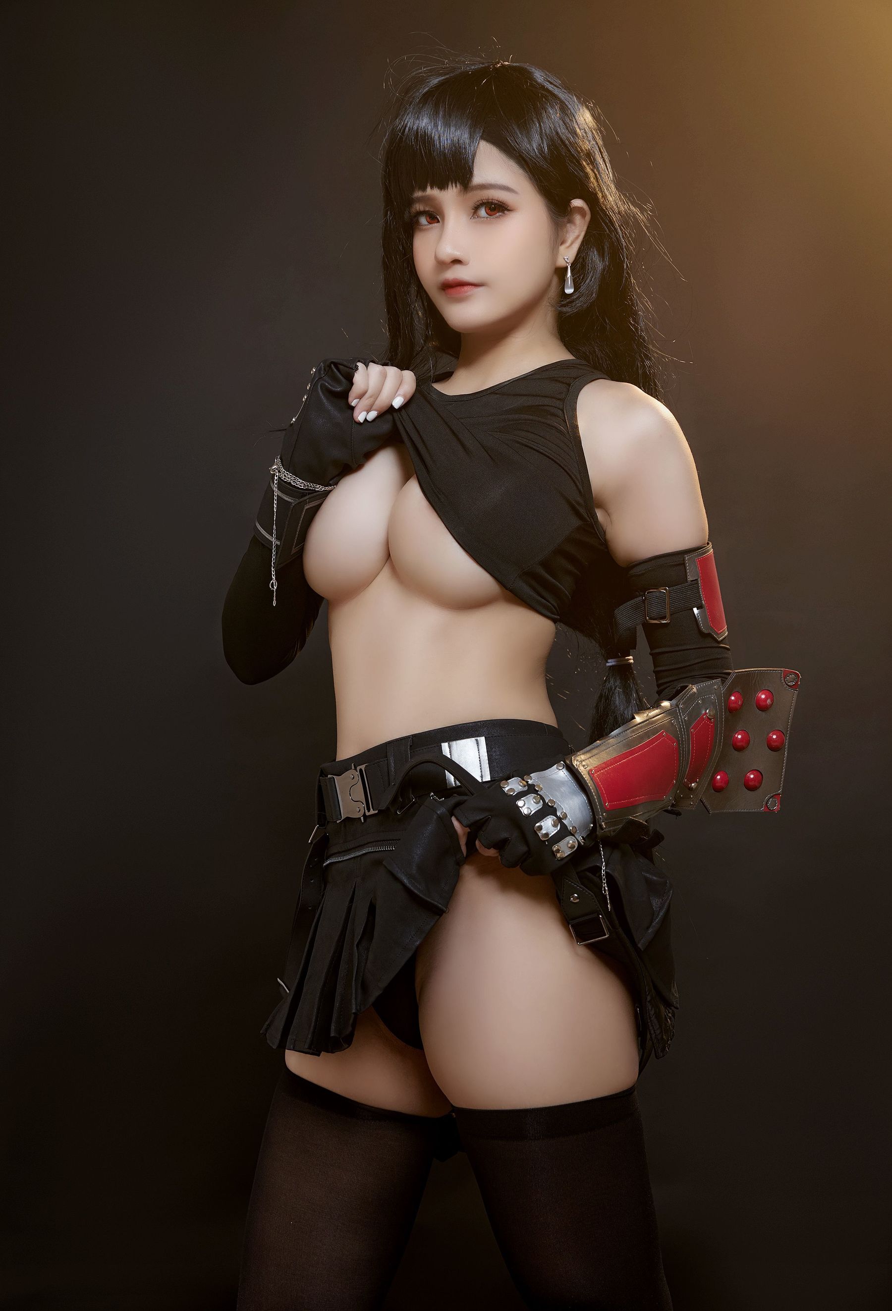 Azami福利 – Tifa [15P]