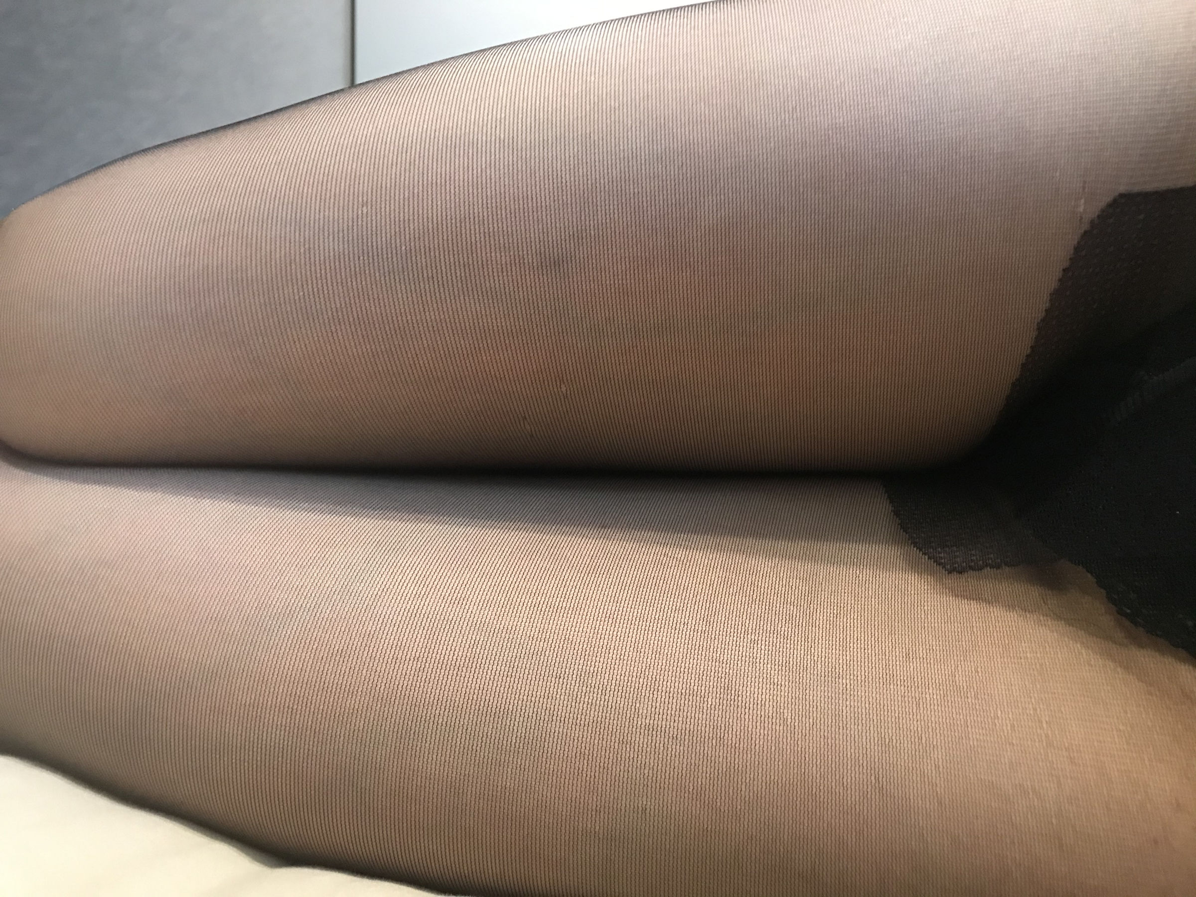 丝足博主麋鹿_Monroe 2020.06.23 寂寞黑丝 [17P]