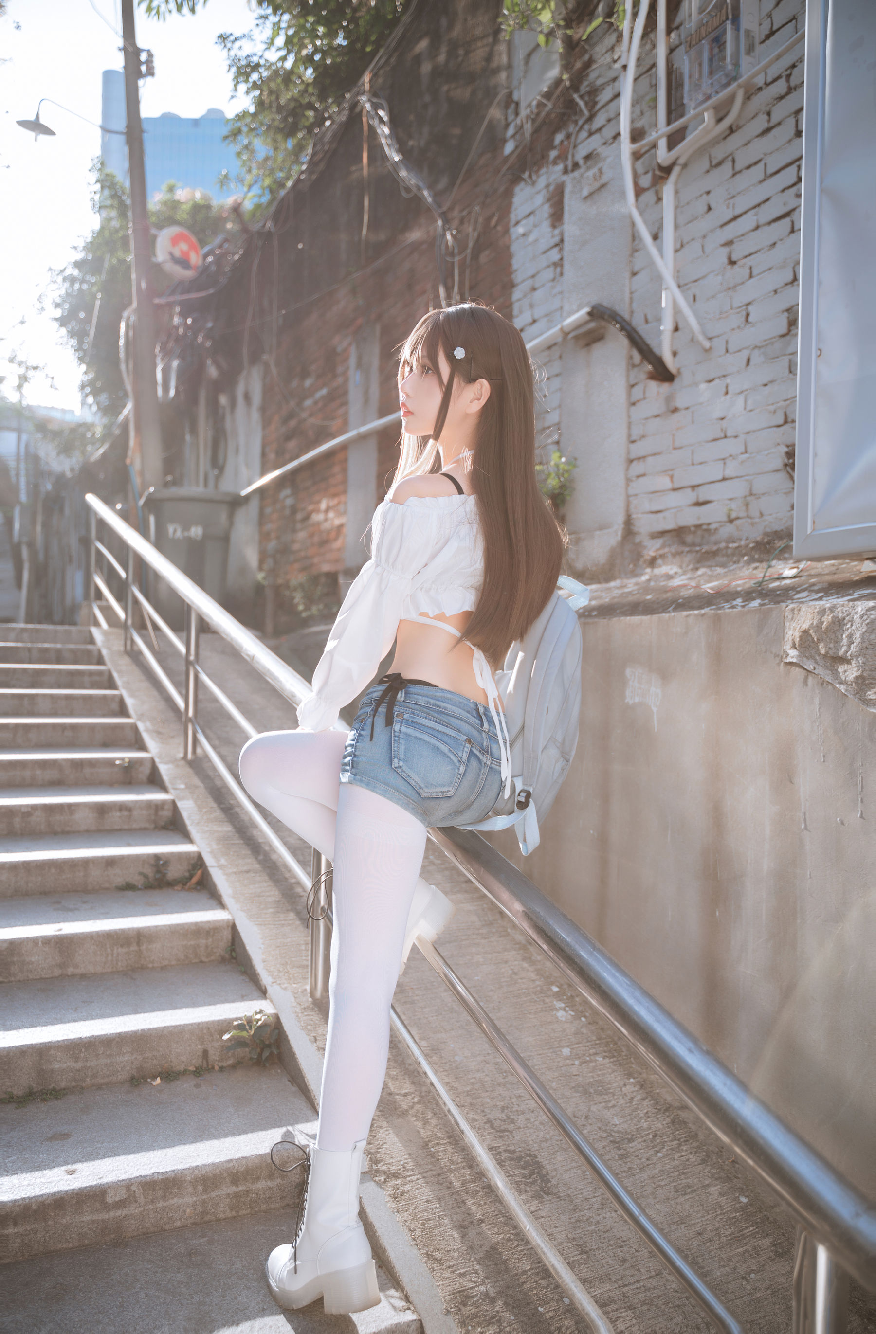 阳光美少女萌芽儿o0 – 邻家小恶魔 [46P]