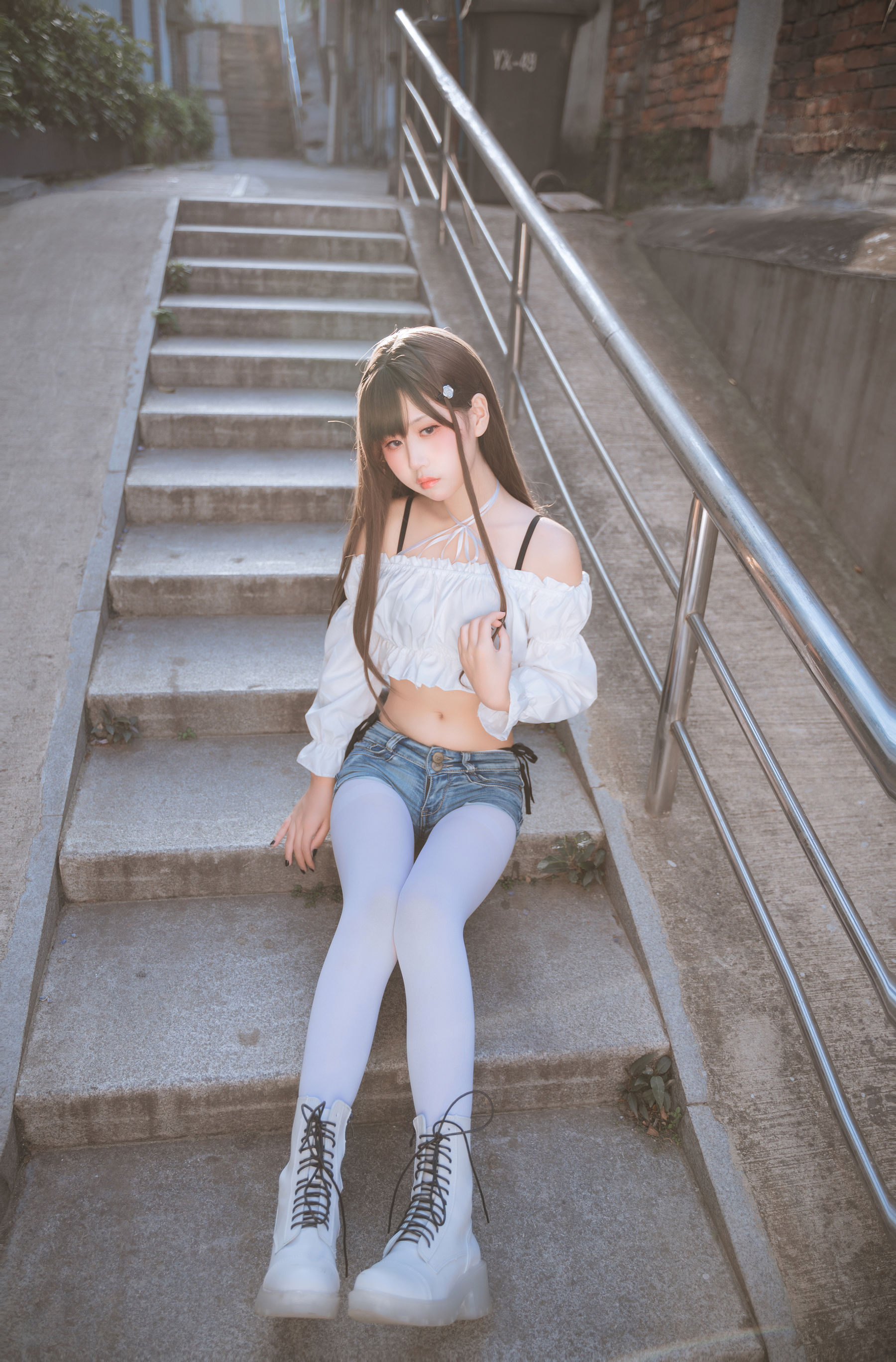 阳光美少女萌芽儿o0 – 邻家小恶魔 [46P]