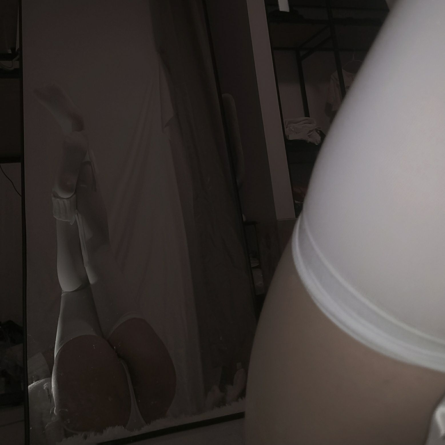 萌系小姐姐蜜汁猫裘 – 白丝毛衣 [40P]