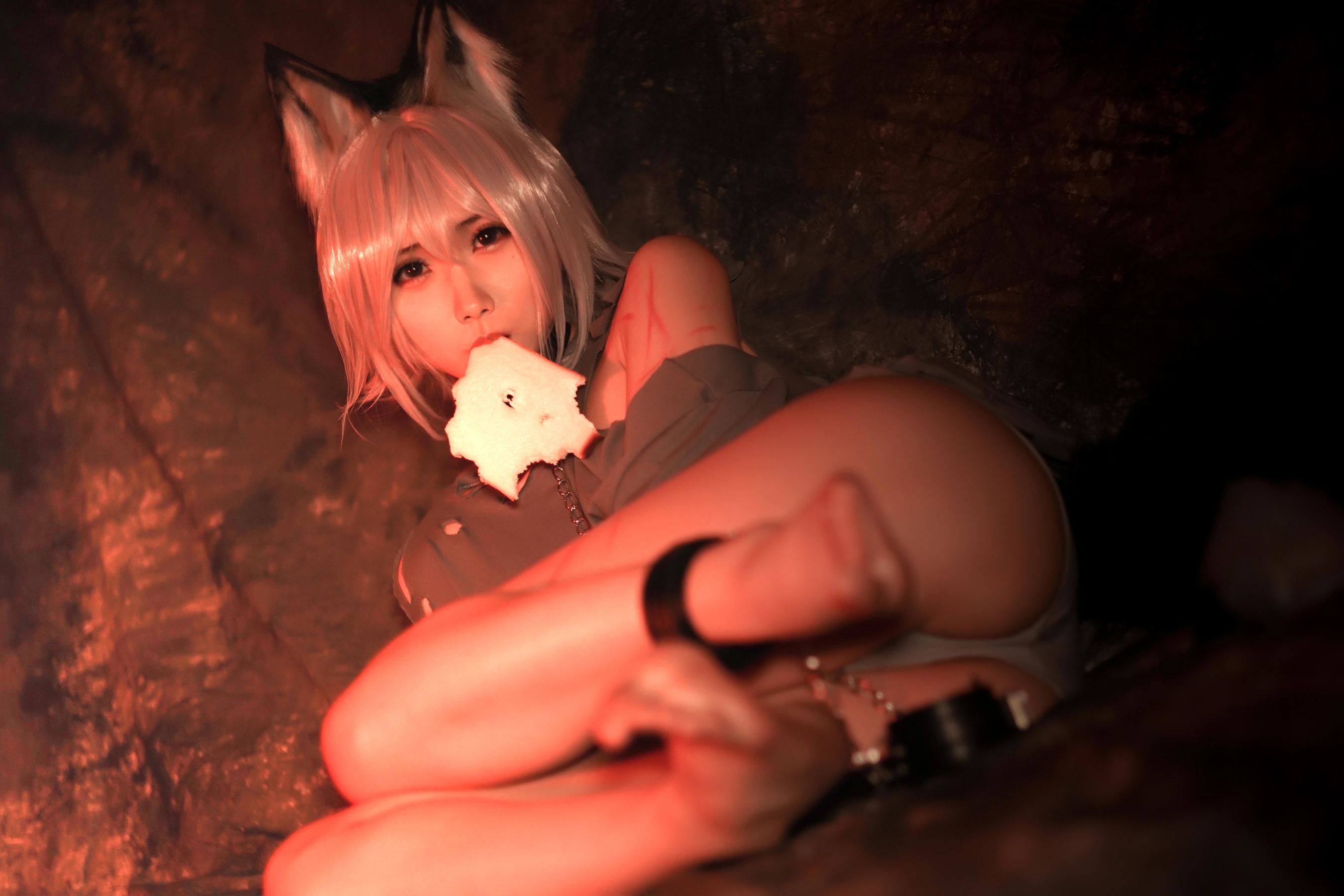 动漫博主曉美媽 – 奴隶狼少女 [42P]