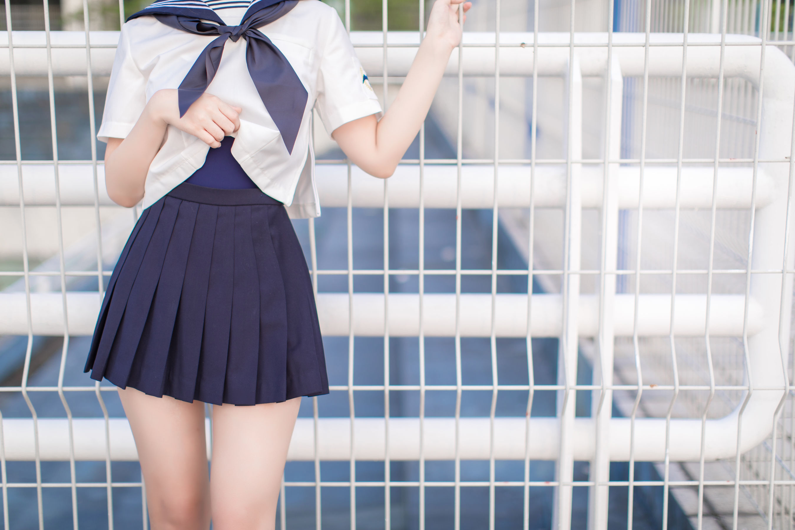 [萝莉COS] 雯妹 – JK 白丝 死库水 [20P]