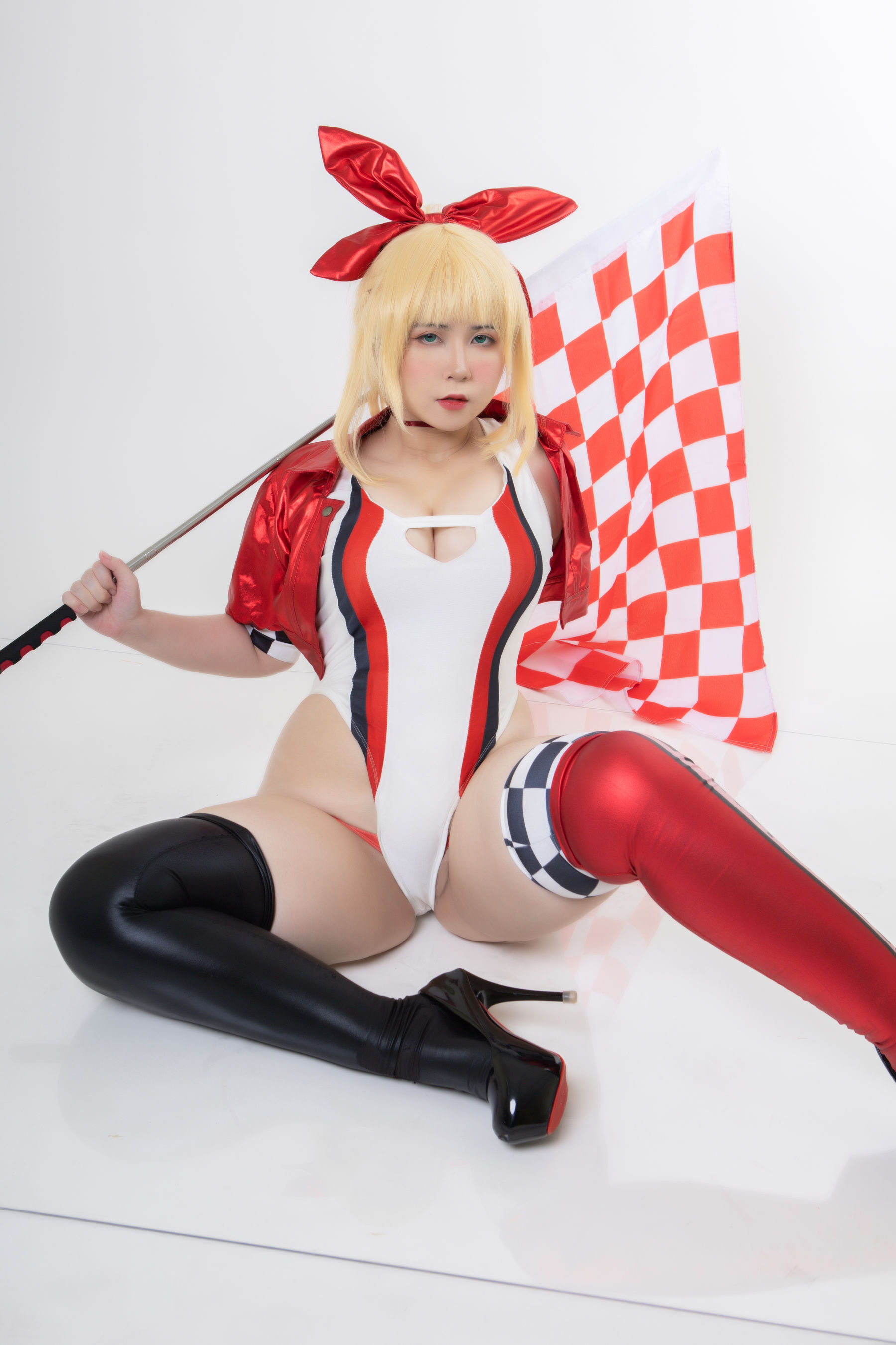 Uy Uy – Nero Racing [21P]