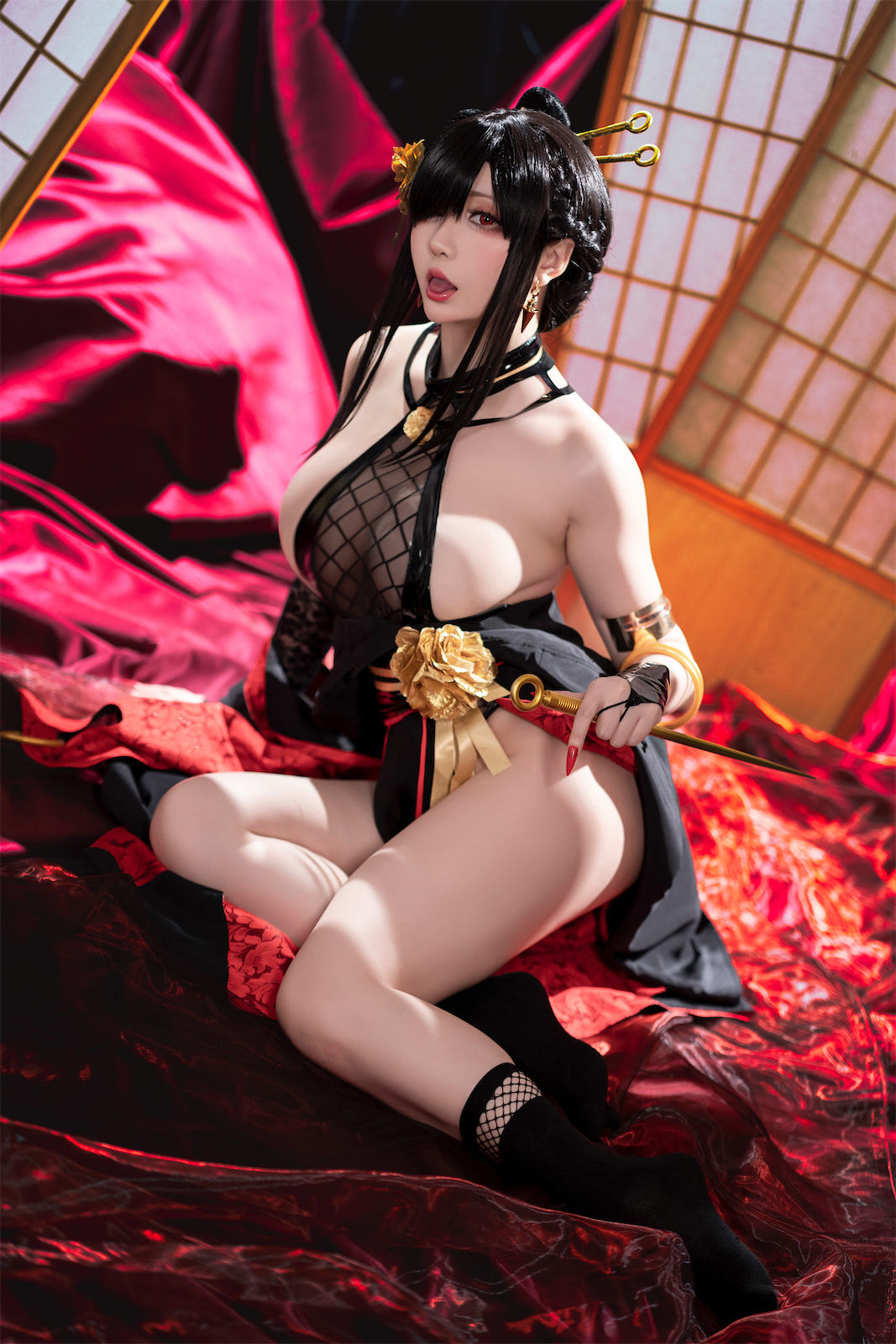 Coser小姐姐星之迟迟 – 圣诞节 约尔 同人和风战斗服 [78P]