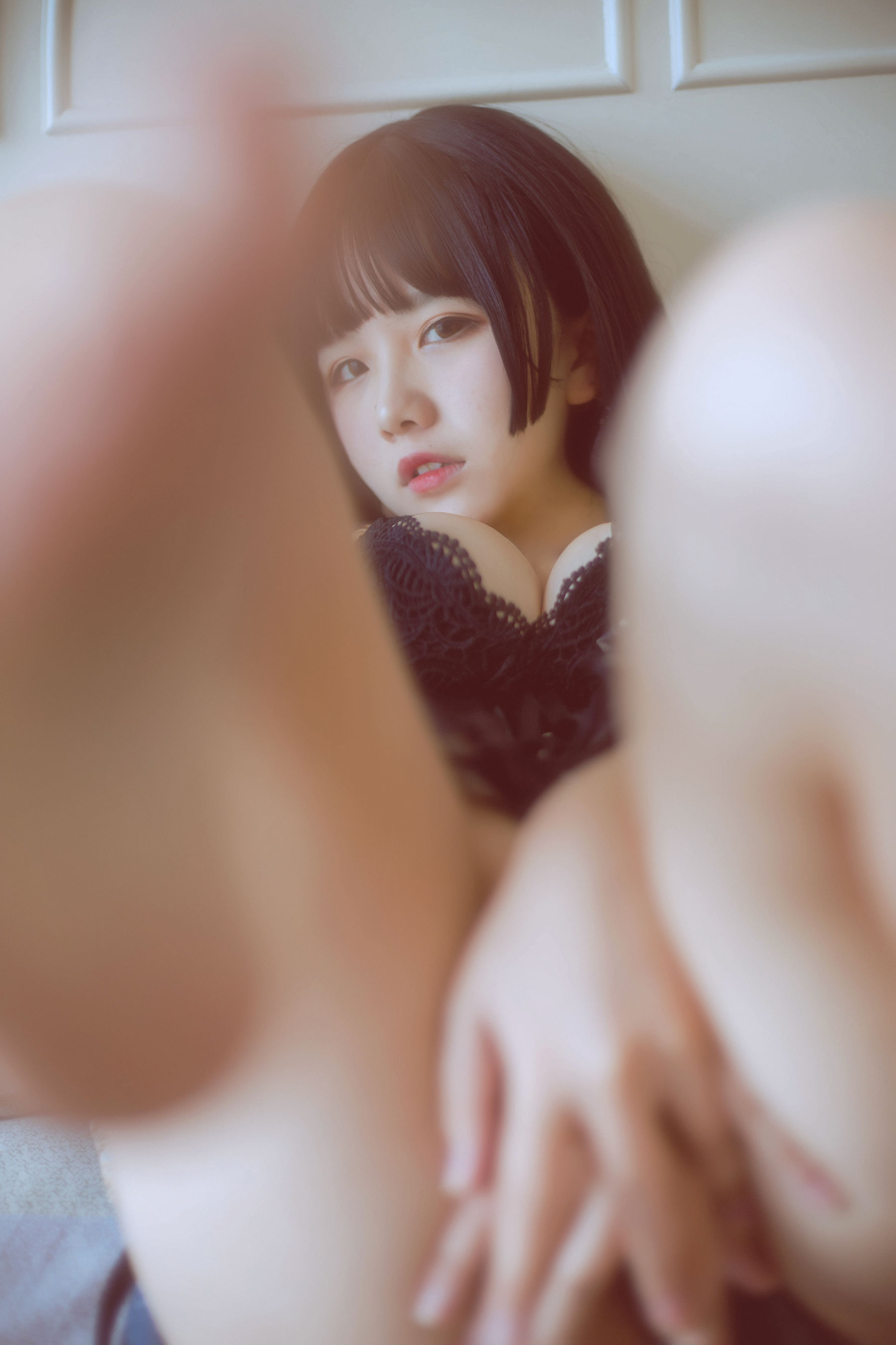 草半半宝宝 – 黑色吊带 [23P]