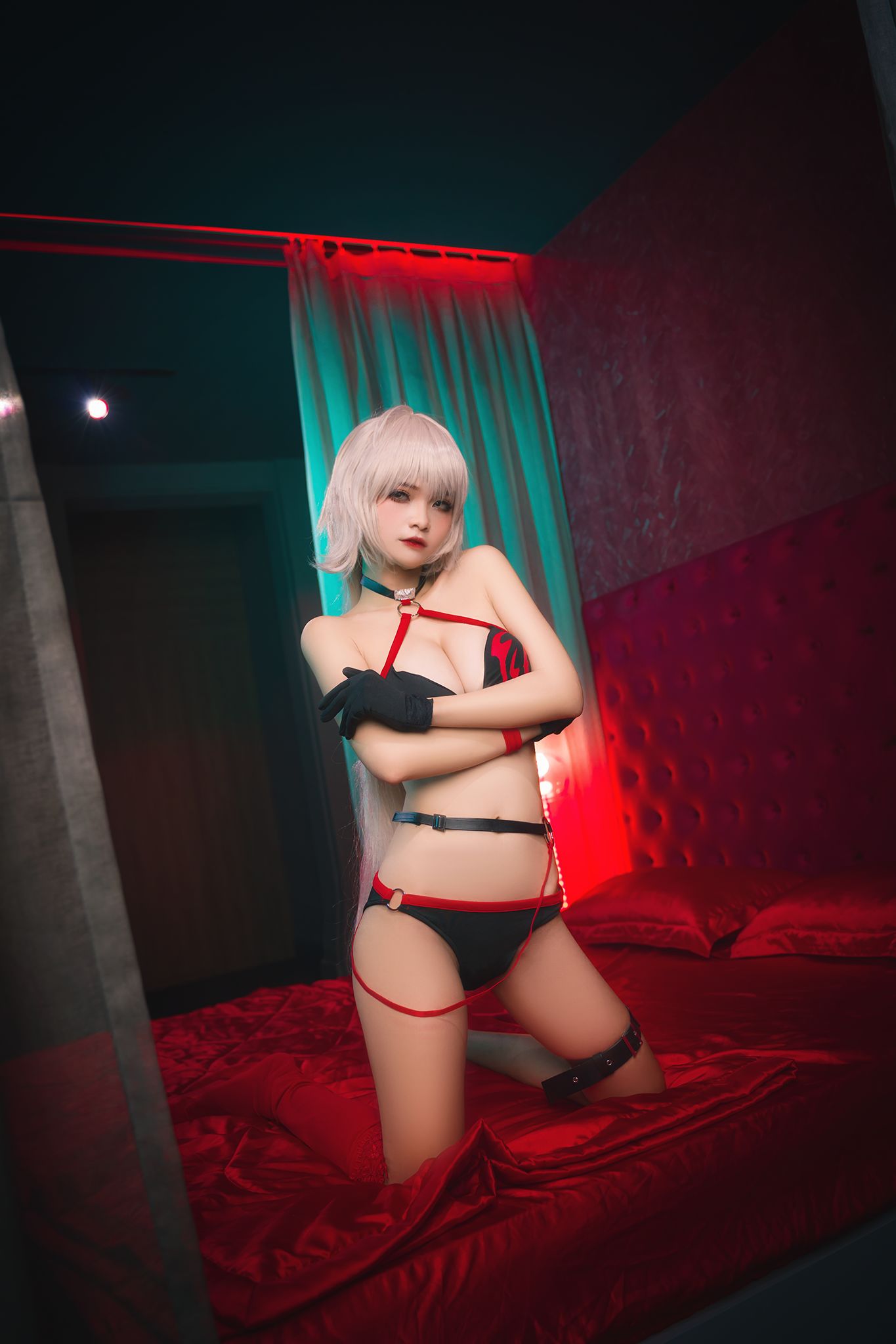 [Cosplay写真] Azami福利 – Jalter Berserker [20P]