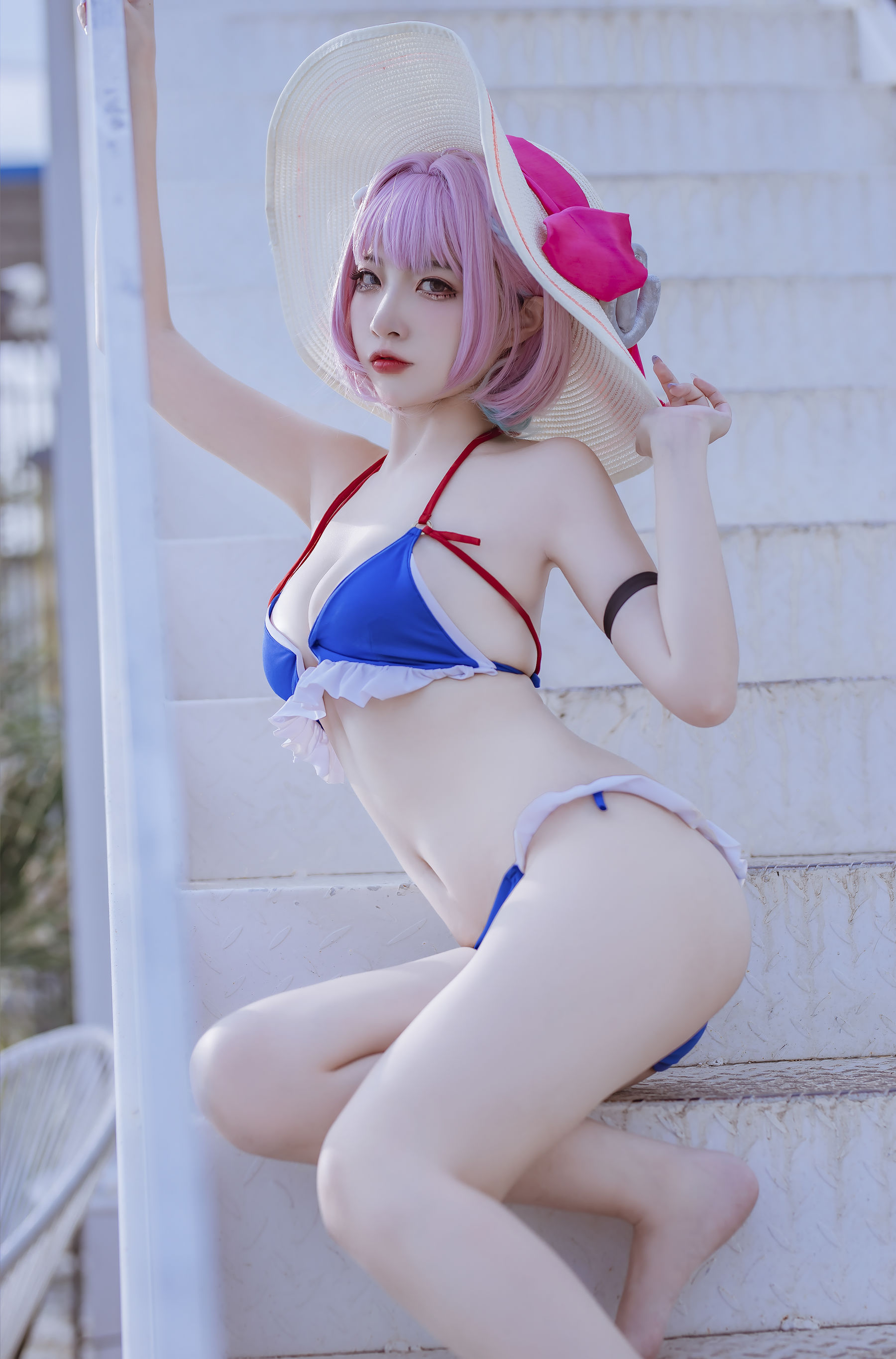 人气Coser二佐Nisa – 碧蓝 塔尔图泳装 [23P]