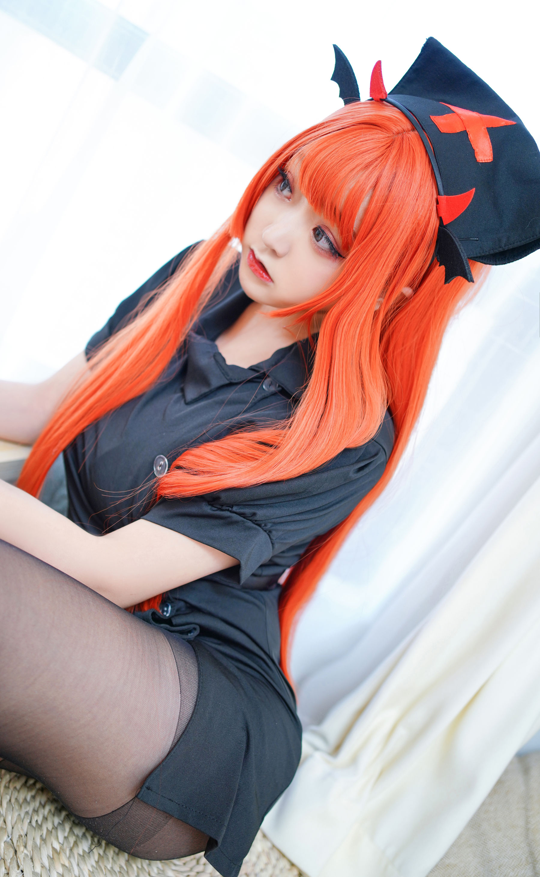 动漫博主恩田直幸 – 橘色黑护士 [56P]