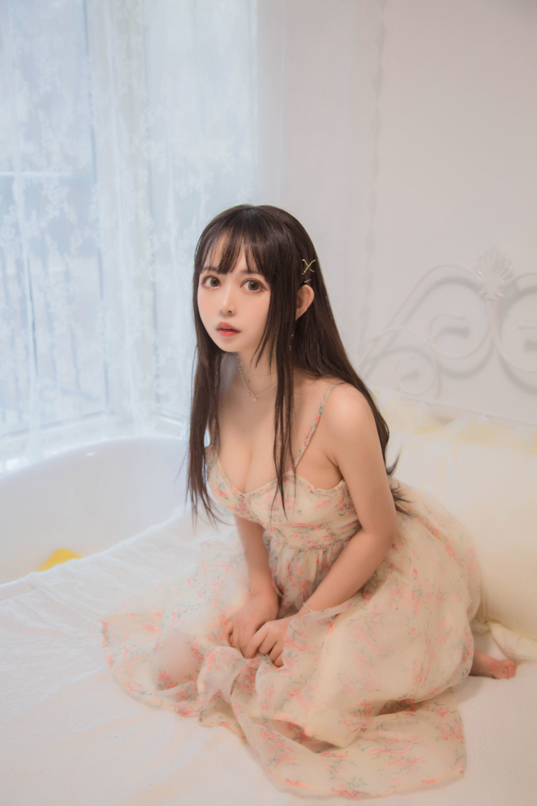 大眼萌妹黑猫猫OvO good morning + good night [24P]